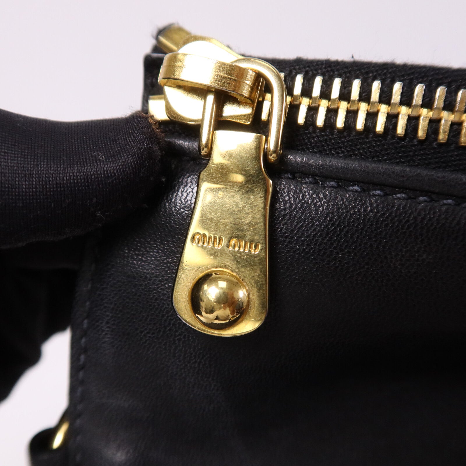 Miu Miu 羊皮皮革2 Way Shoulder Bag金扣手挽肩背兩用袋