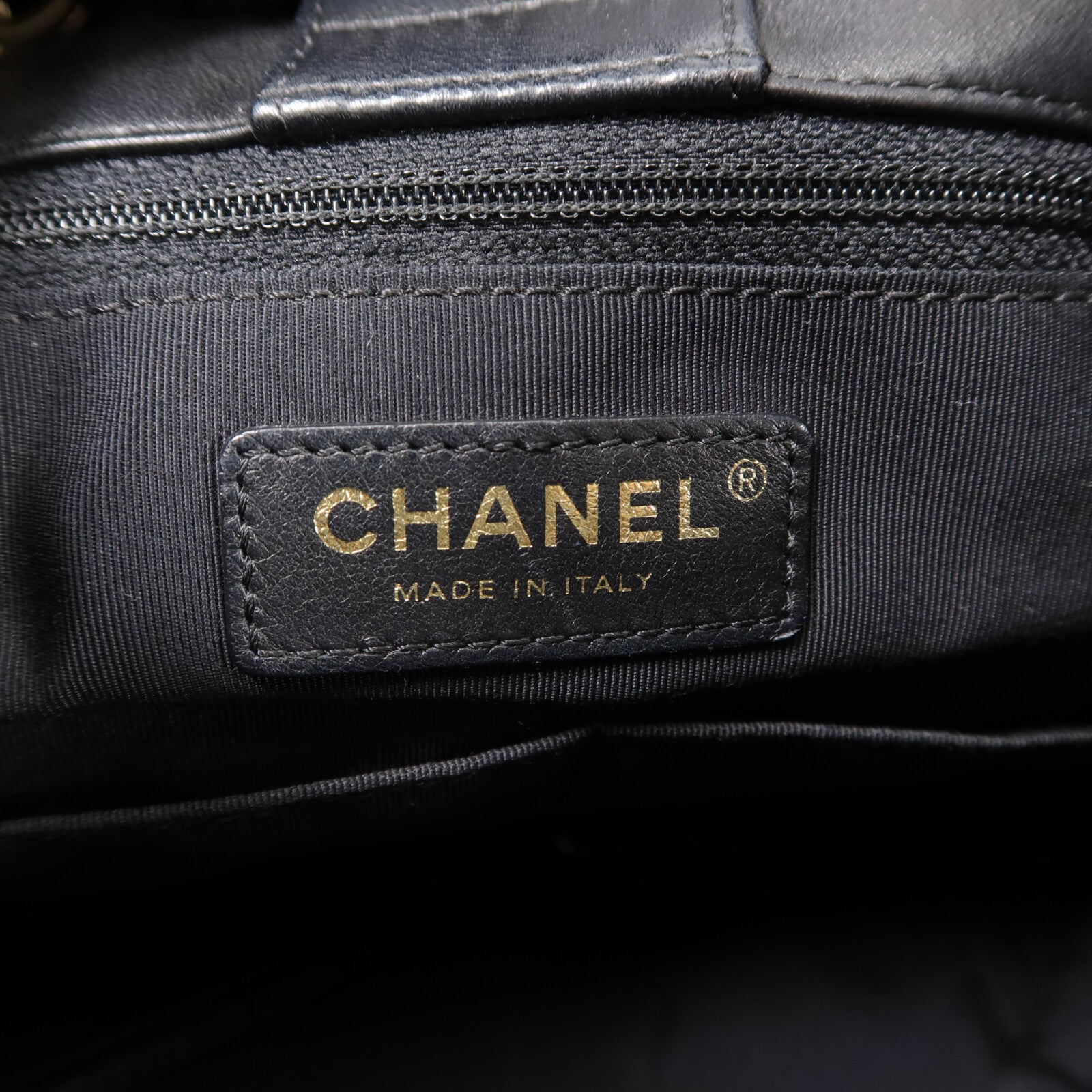 CHANEL 羊皮皮革Chain Shoulder鏈帶肩背袋