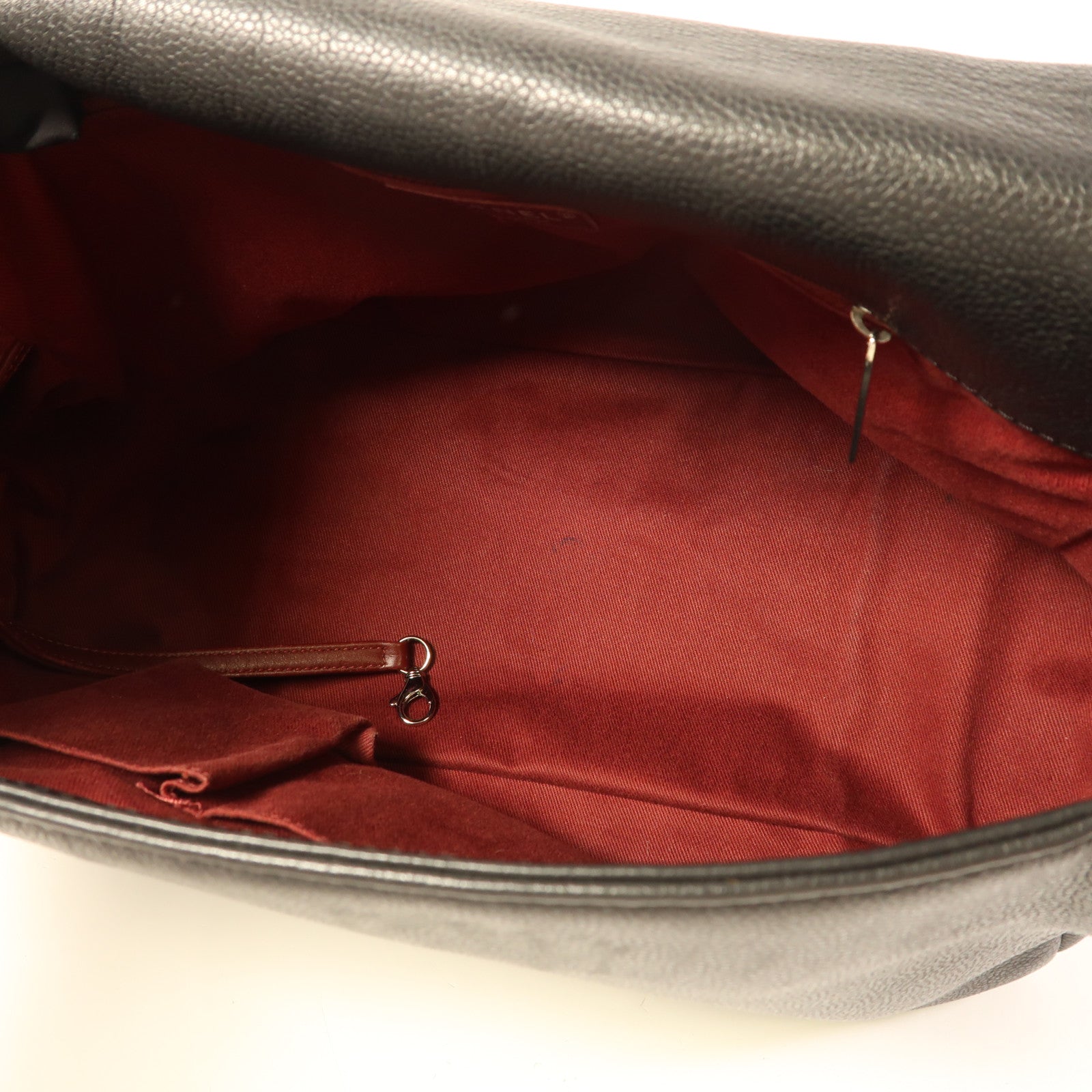 CHANEL 牛皮皮革Chain Shoulder銀扣鏈帶肩背袋