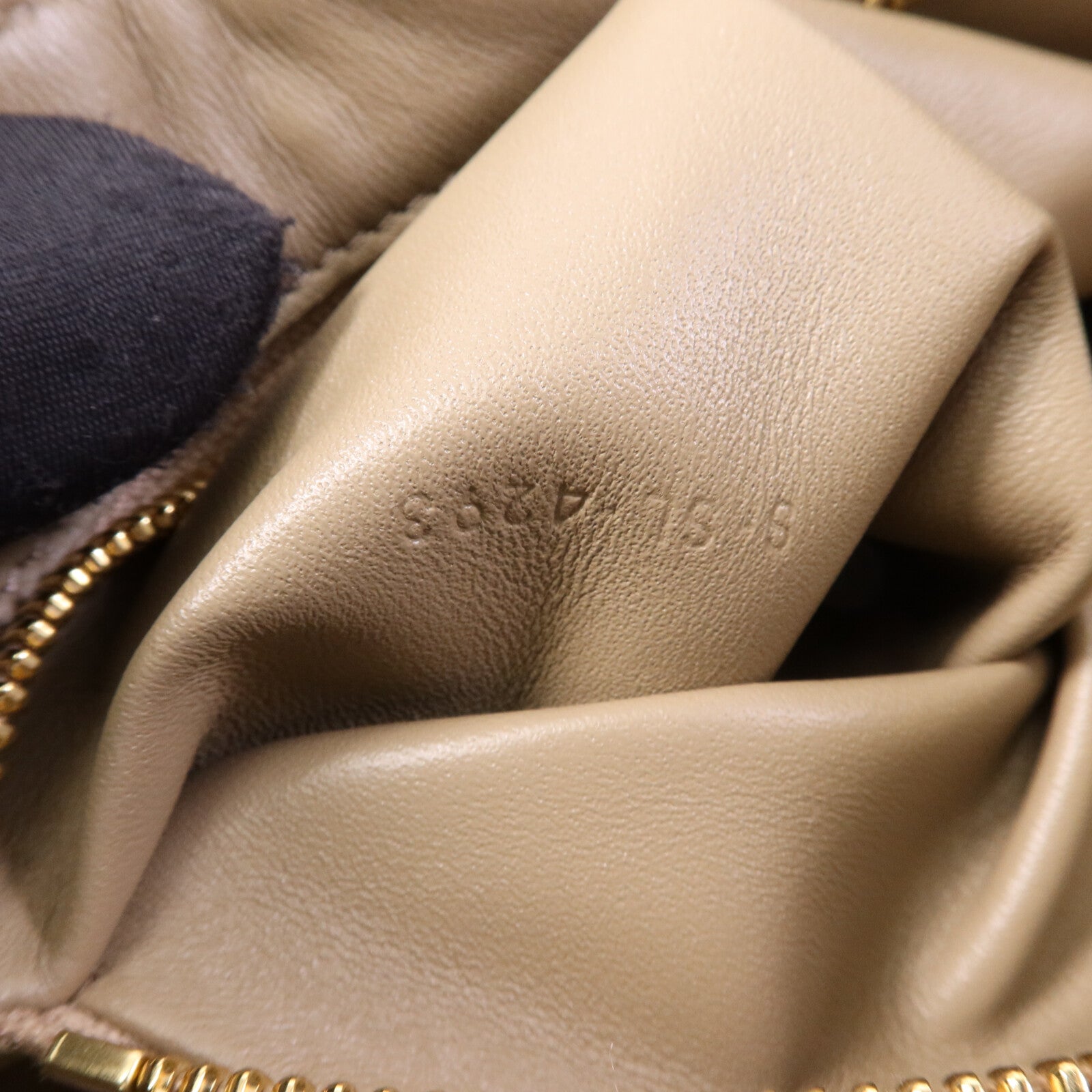 CELINE 皮革Polly Medium金扣肩背袋