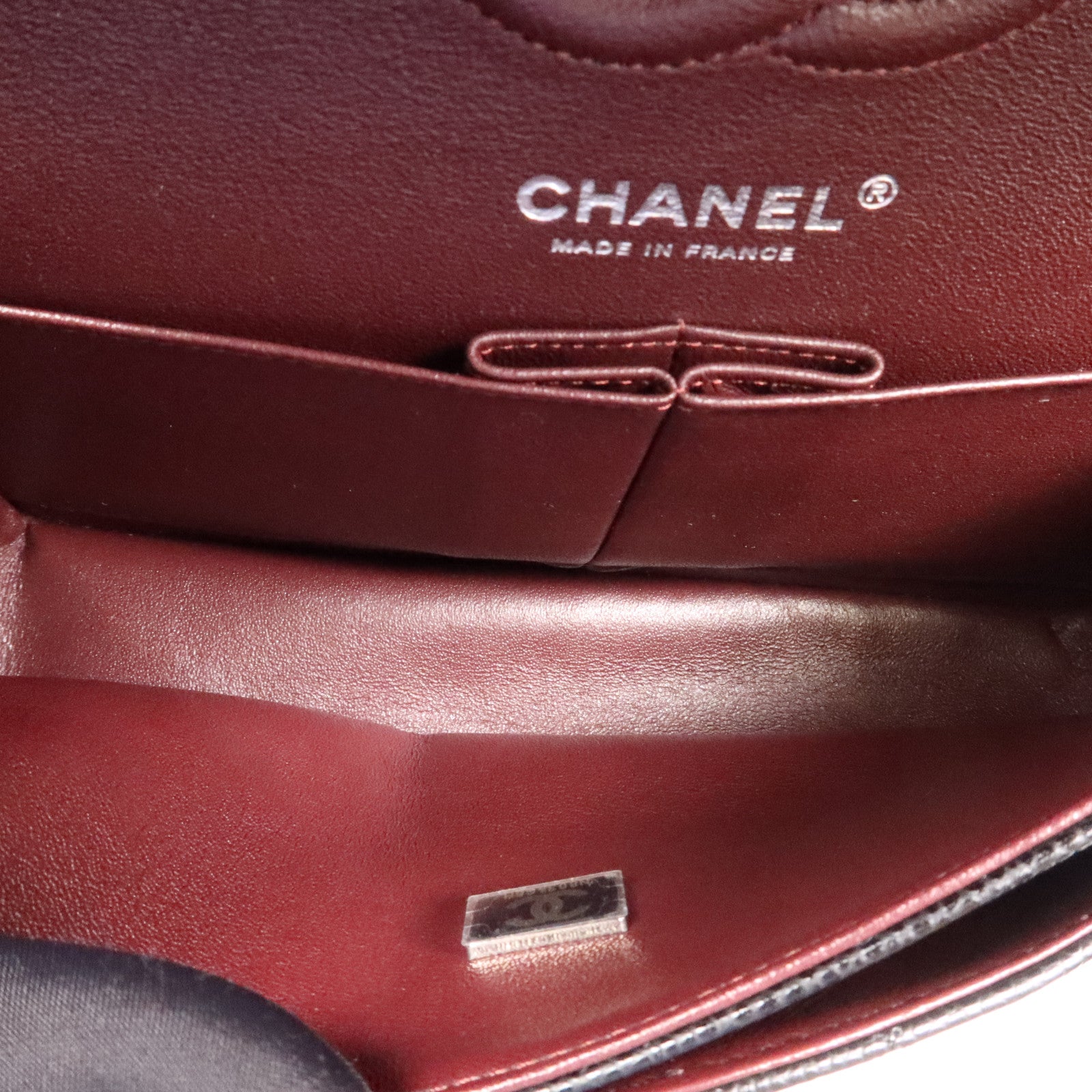 CHANEL 牛皮皮革Classic 23cm銀扣鏈帶肩背袋