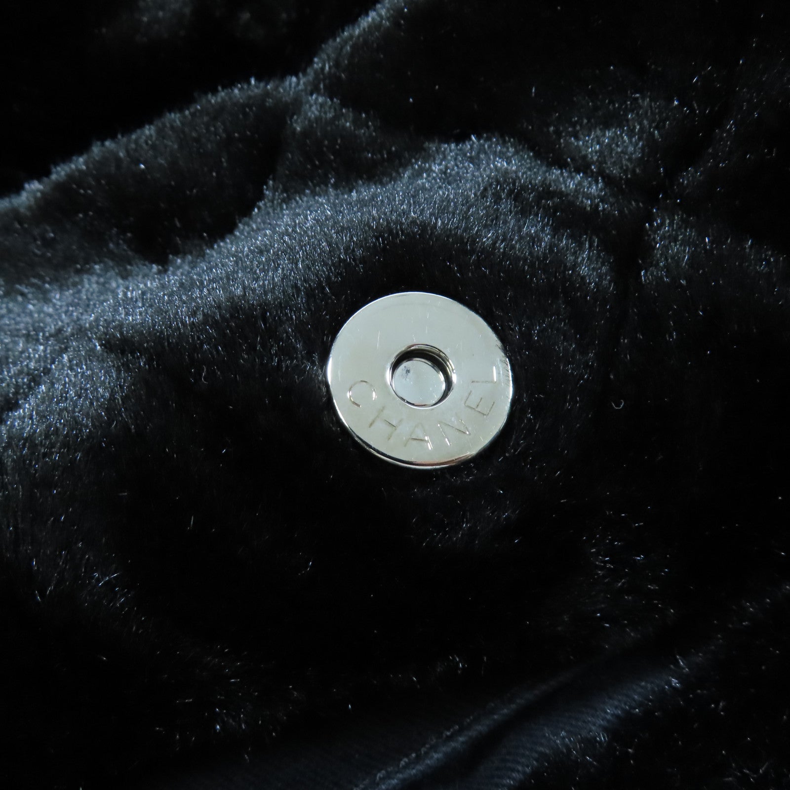 CHANEL【激減優惠】 兎毛Shoulder Bag銀扣肩背袋