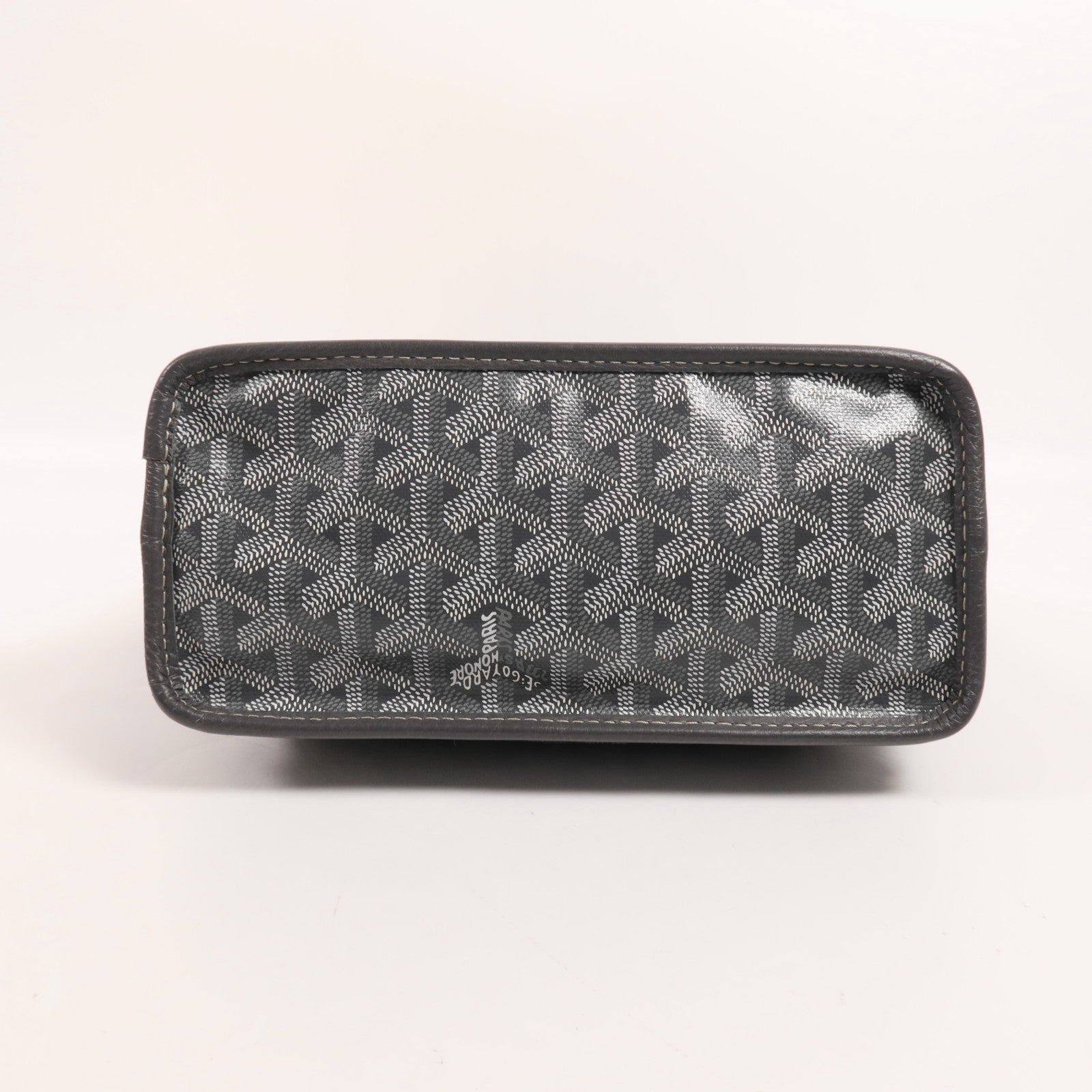 GOYARD 塗層帆布Anjou Mini銀扣手挽袋