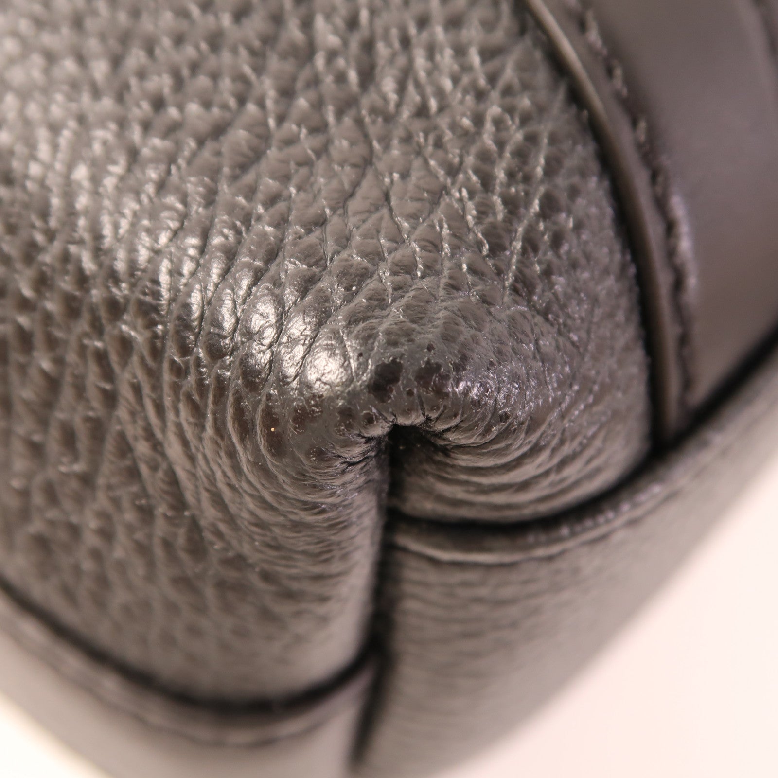 LOUIS VUITTON 羊皮皮革/牛皮皮革Biker PM銀扣手挽肩背兩用袋