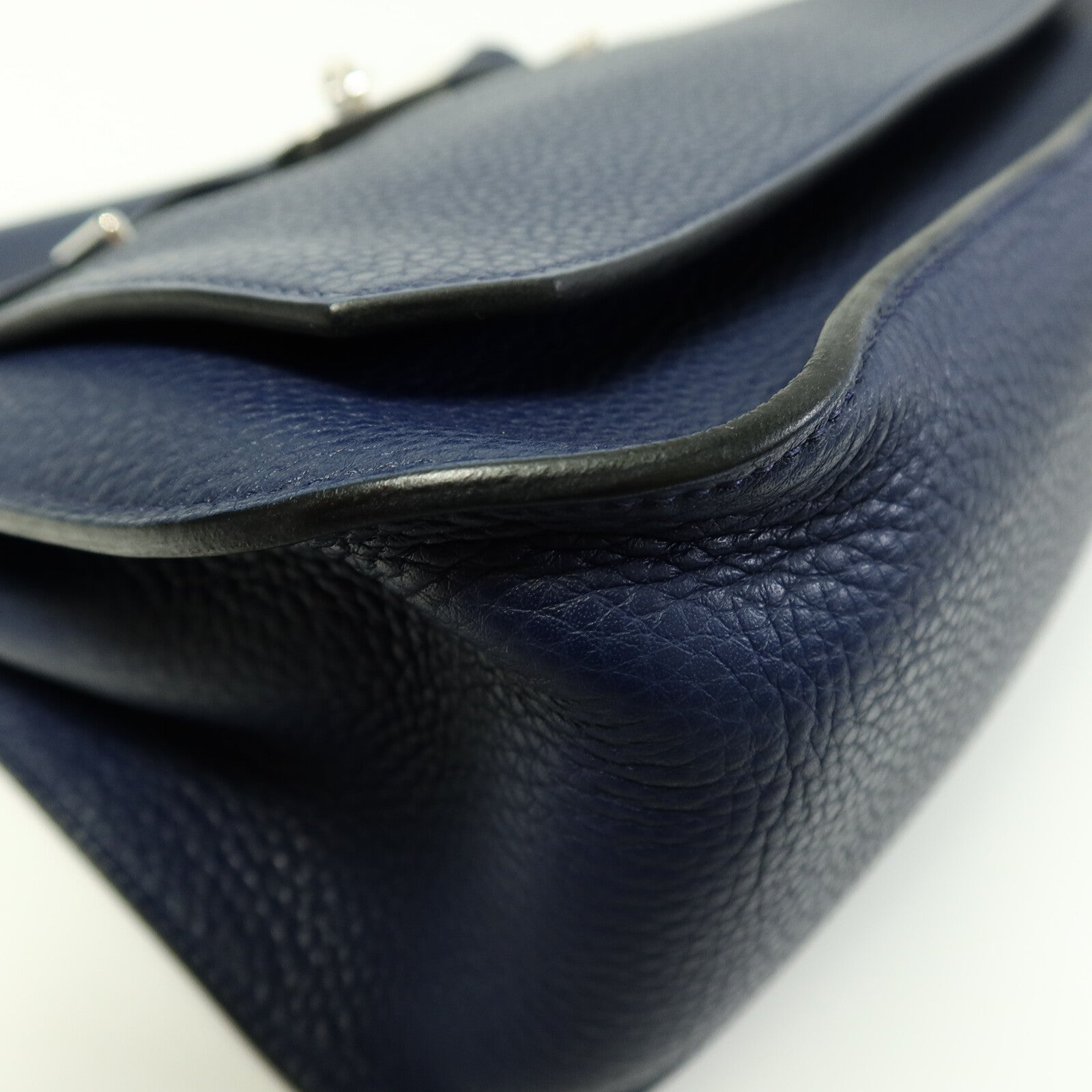 HERMES Clemence皮革Jypsiere 28肩背袋Bleu Saphir