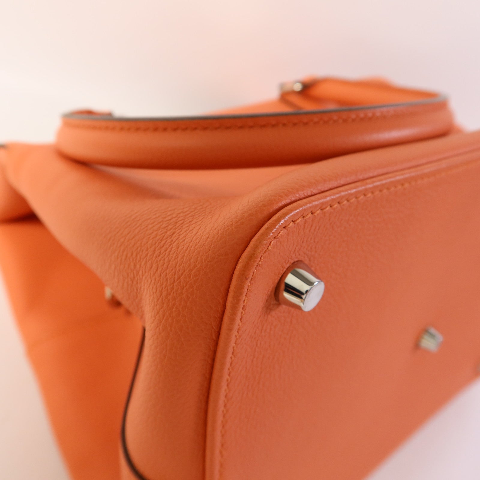 HERMES Swift皮革Tool Box 26銀扣手挽肩背兩用袋