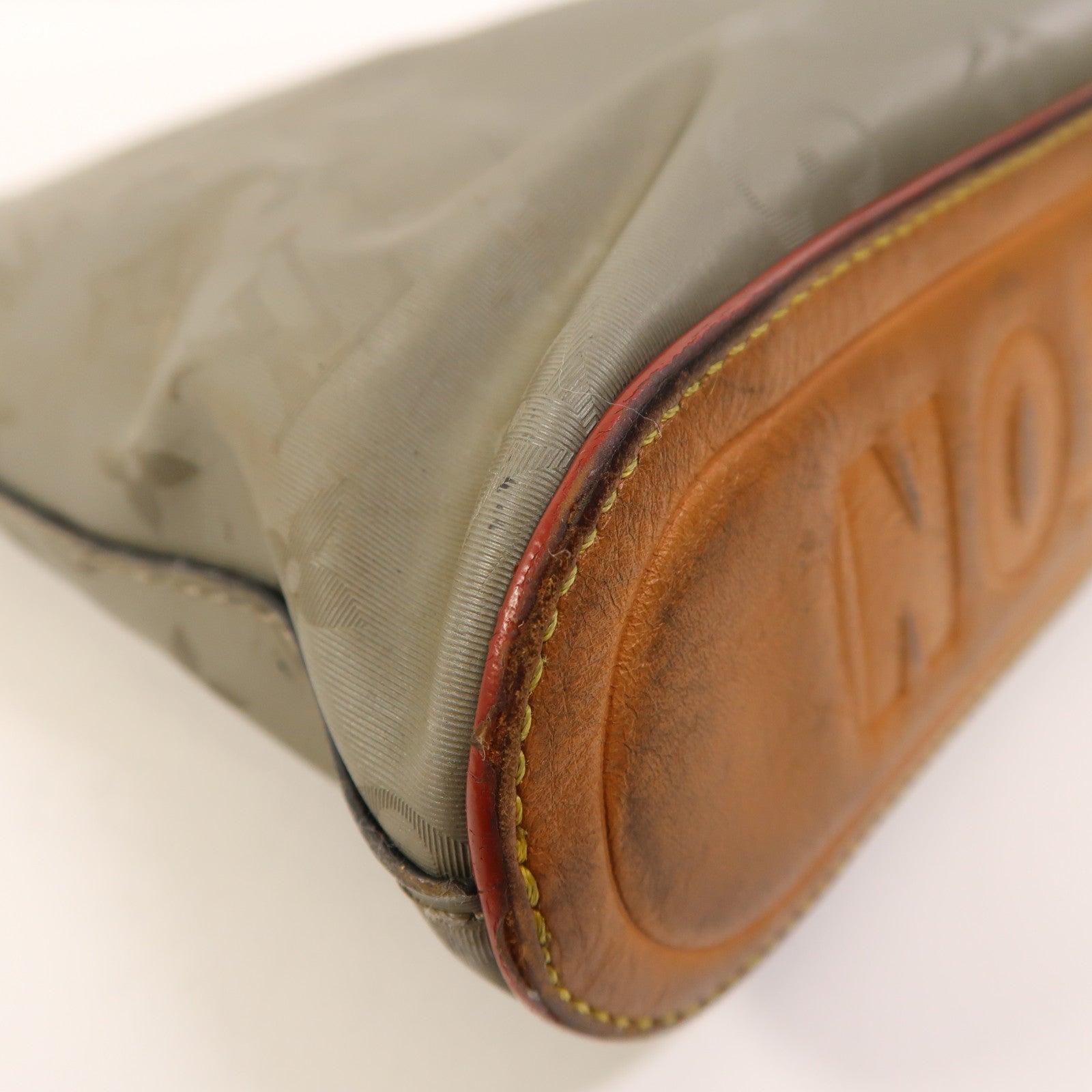 LOUIS VUITTON 【激減優惠】Monogram Titanium Pochette Cosmos金扣手拿包