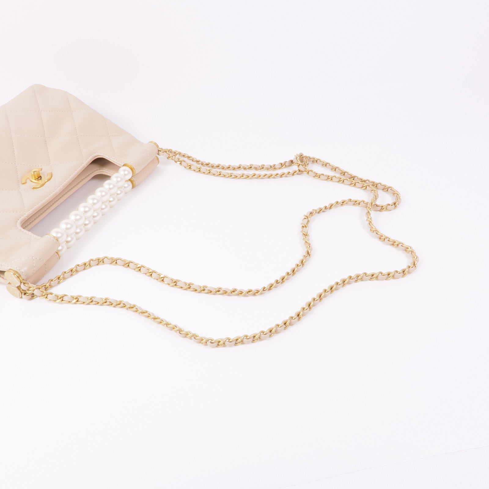 CHANEL 牛皮皮革Chain Shoulder金扣鏈帶肩背袋