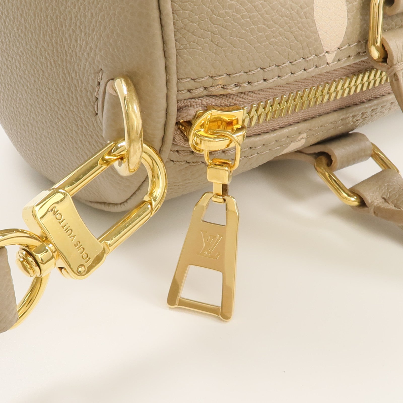 LOUIS VUITTON Monogram Empreinte Papillon BB金扣手挽肩背兩用袋