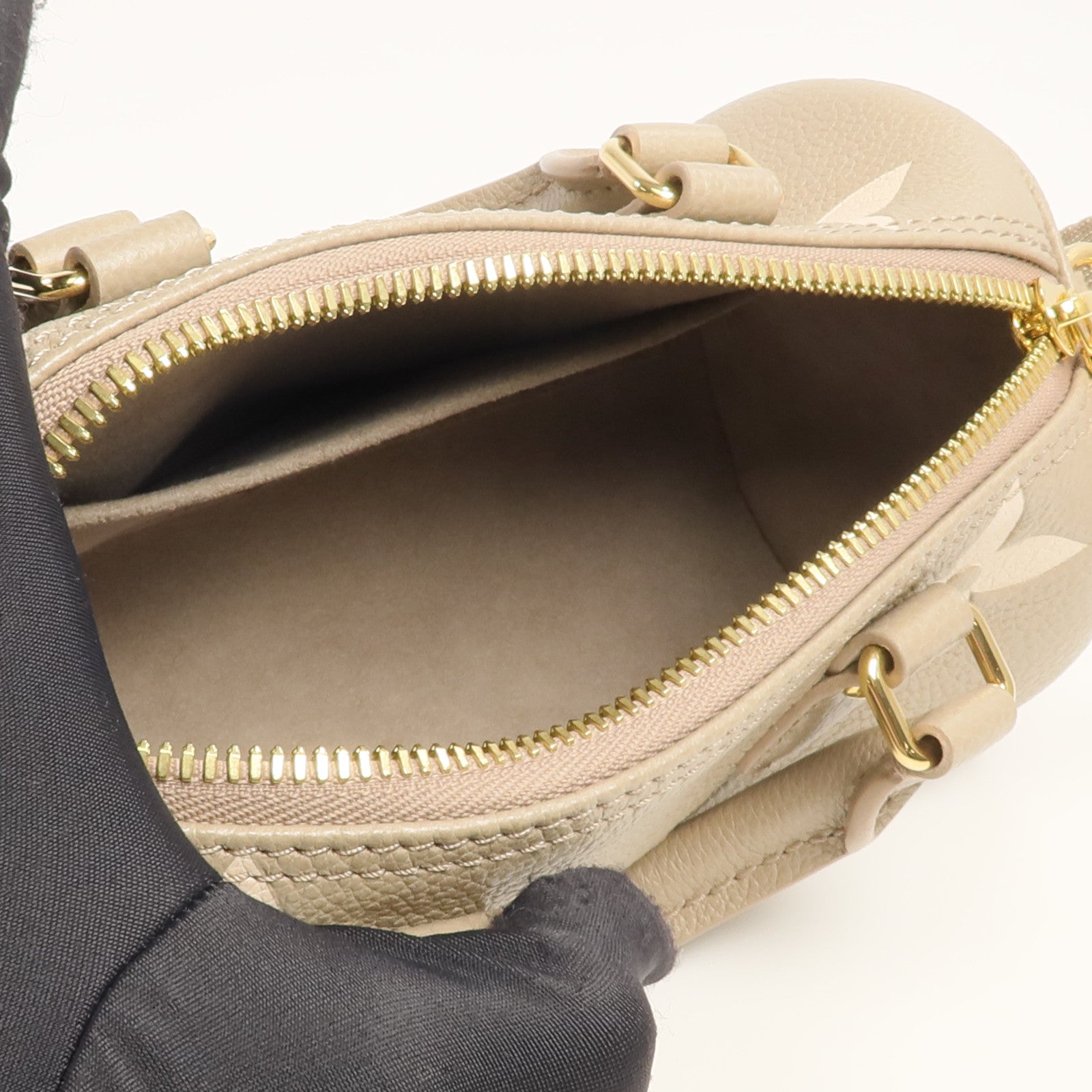LOUIS VUITTON Monogram Empreinte Papillon BB金扣手挽肩背兩用袋