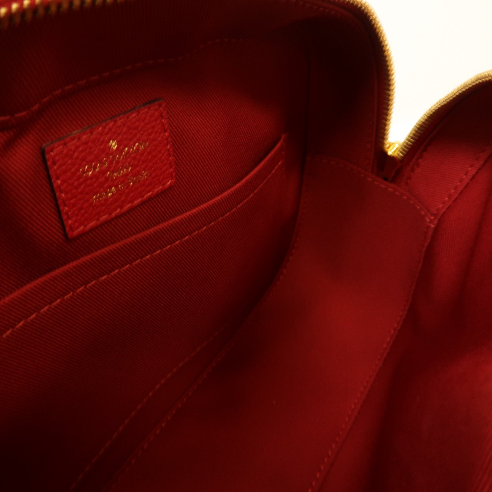 LOUIS VUITTON Monogram Empreinte Saintonge金扣肩背袋紅色