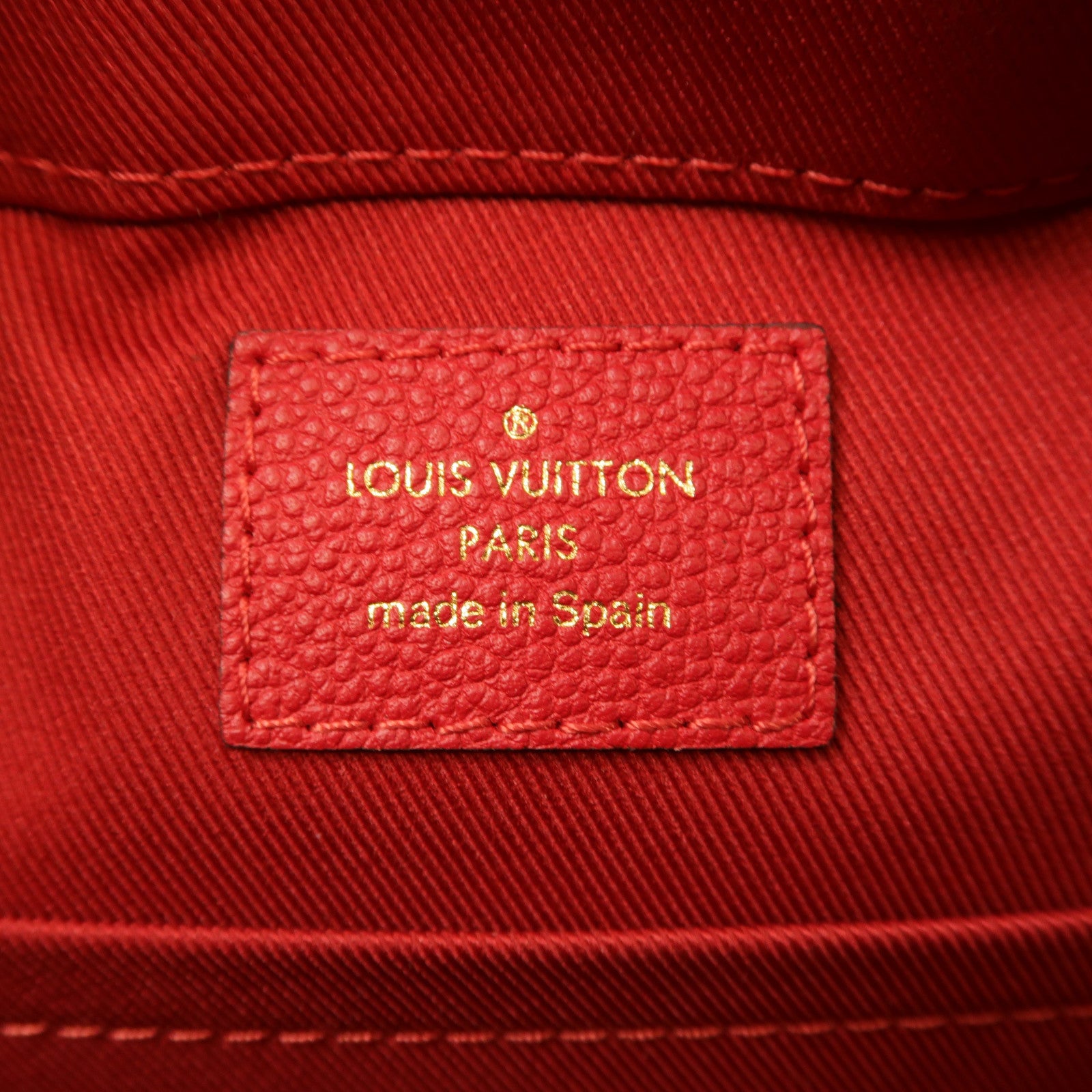 LOUIS VUITTON Monogram Empreinte Saintonge金扣肩背袋紅色