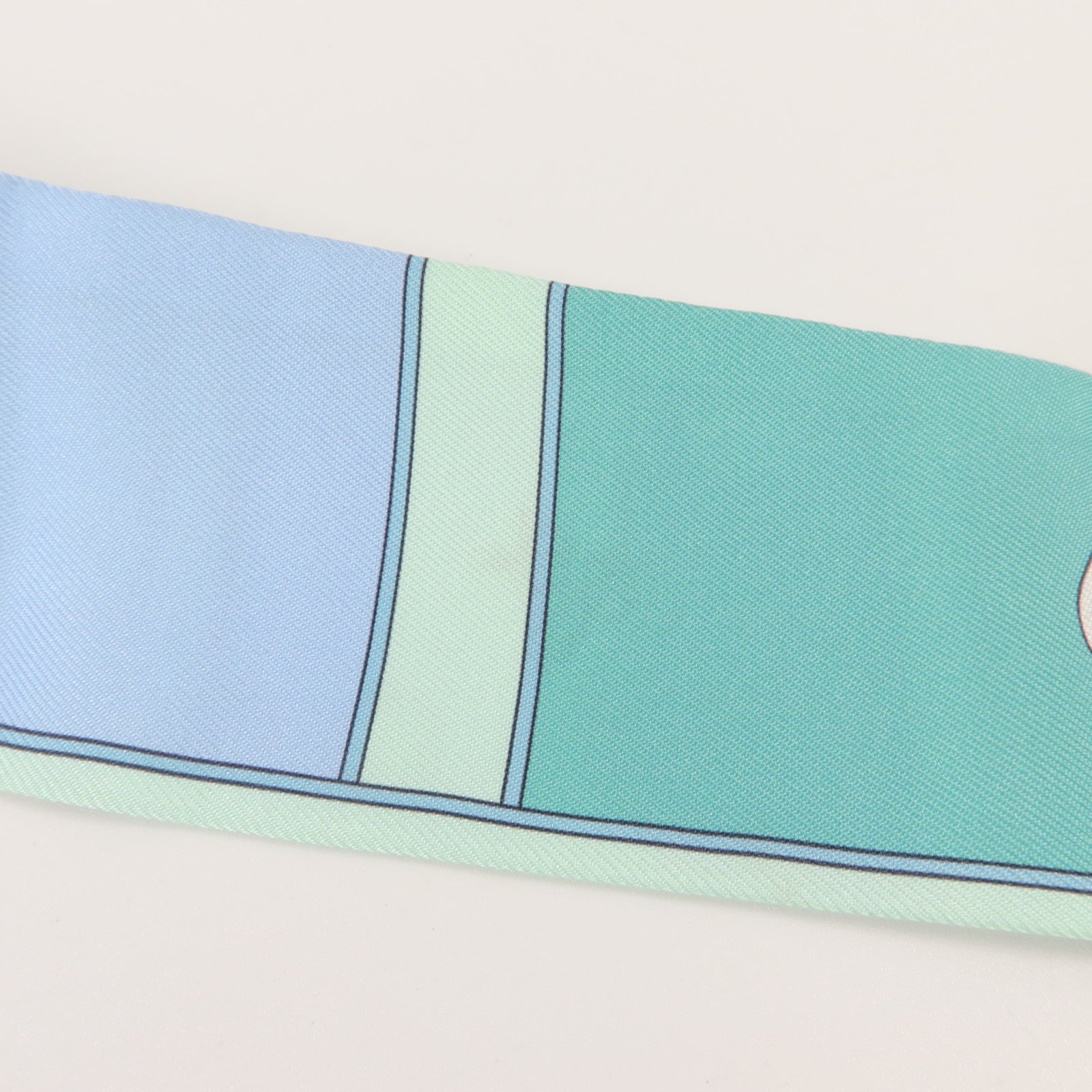 HERMES 絲質Twilly絲巾