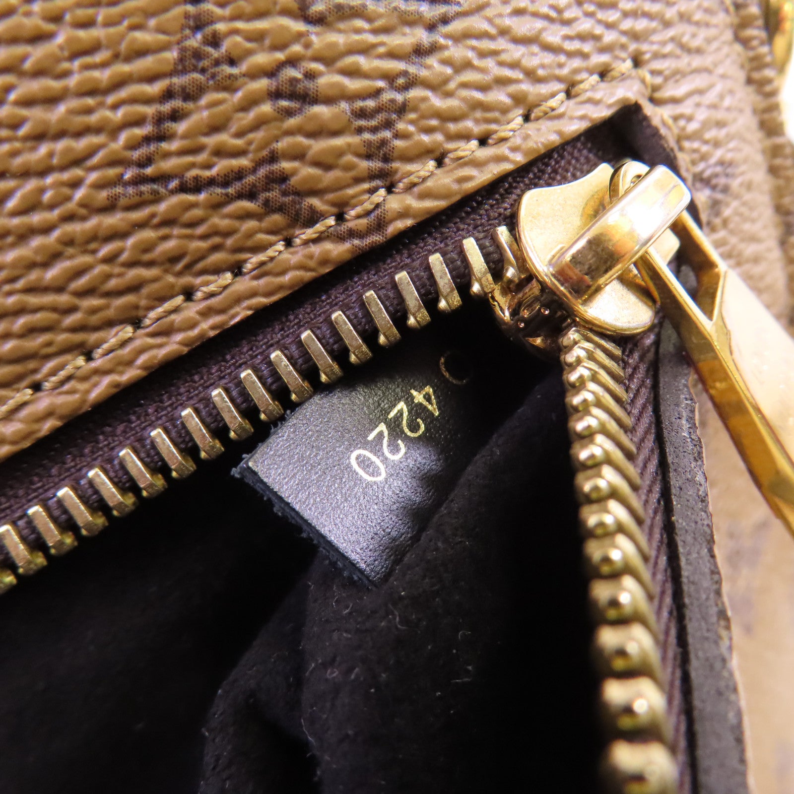 LOUIS VUITTON 【激減優惠】Monogram Reverse Pochette Metis金扣手挽肩背兩用袋