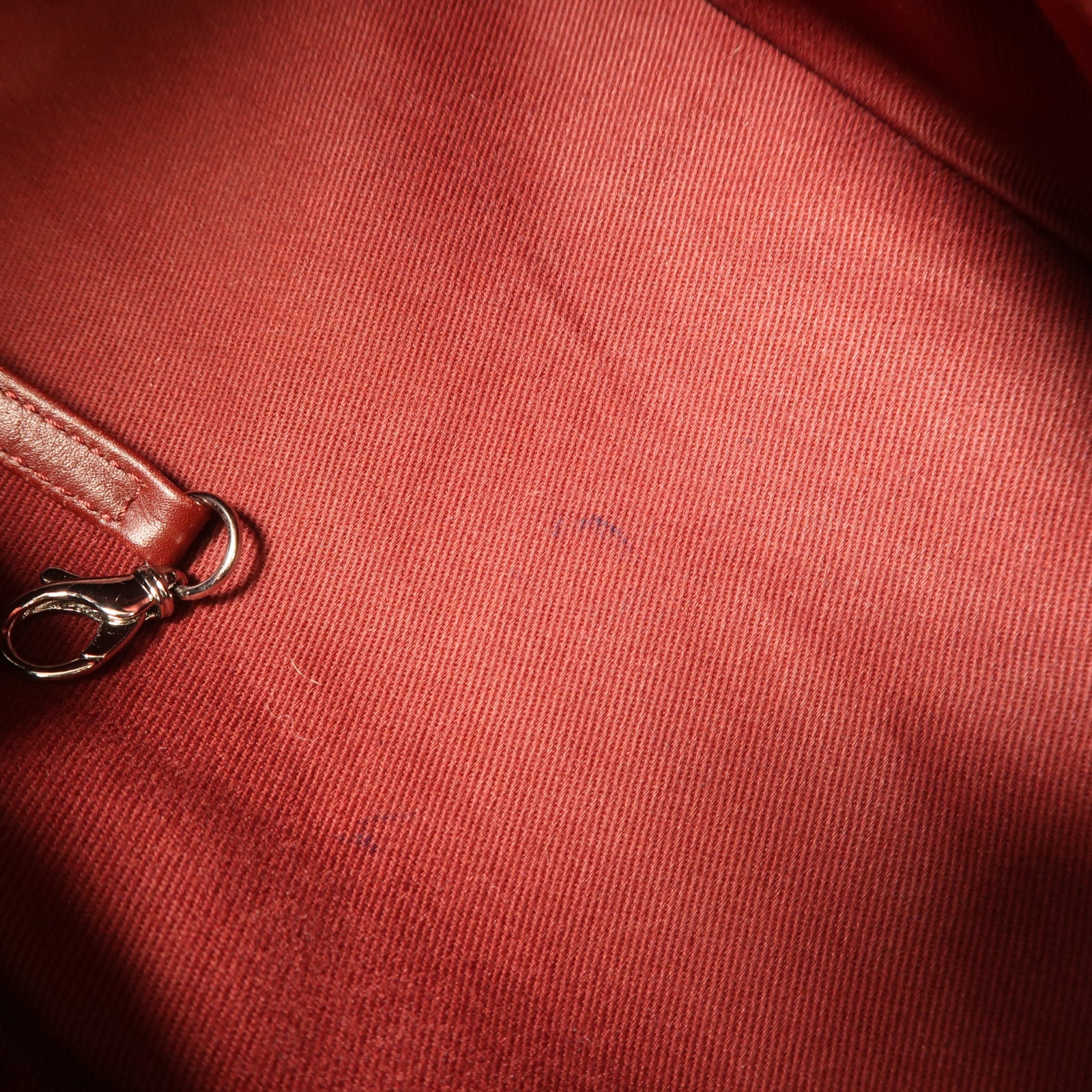 CHANEL 牛皮皮革Chain Shoulder銀扣鏈帶肩背袋