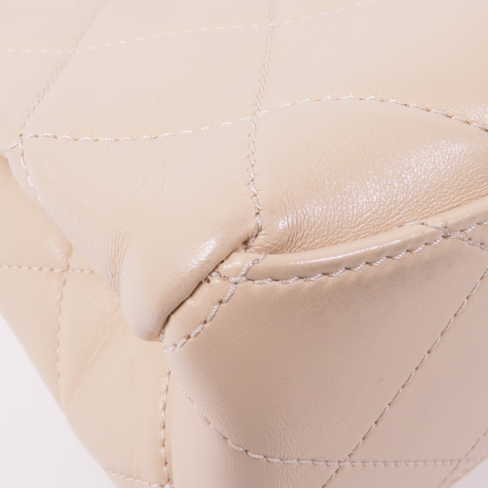 CHANEL 牛皮皮革Chain Shoulder金扣鏈帶肩背袋