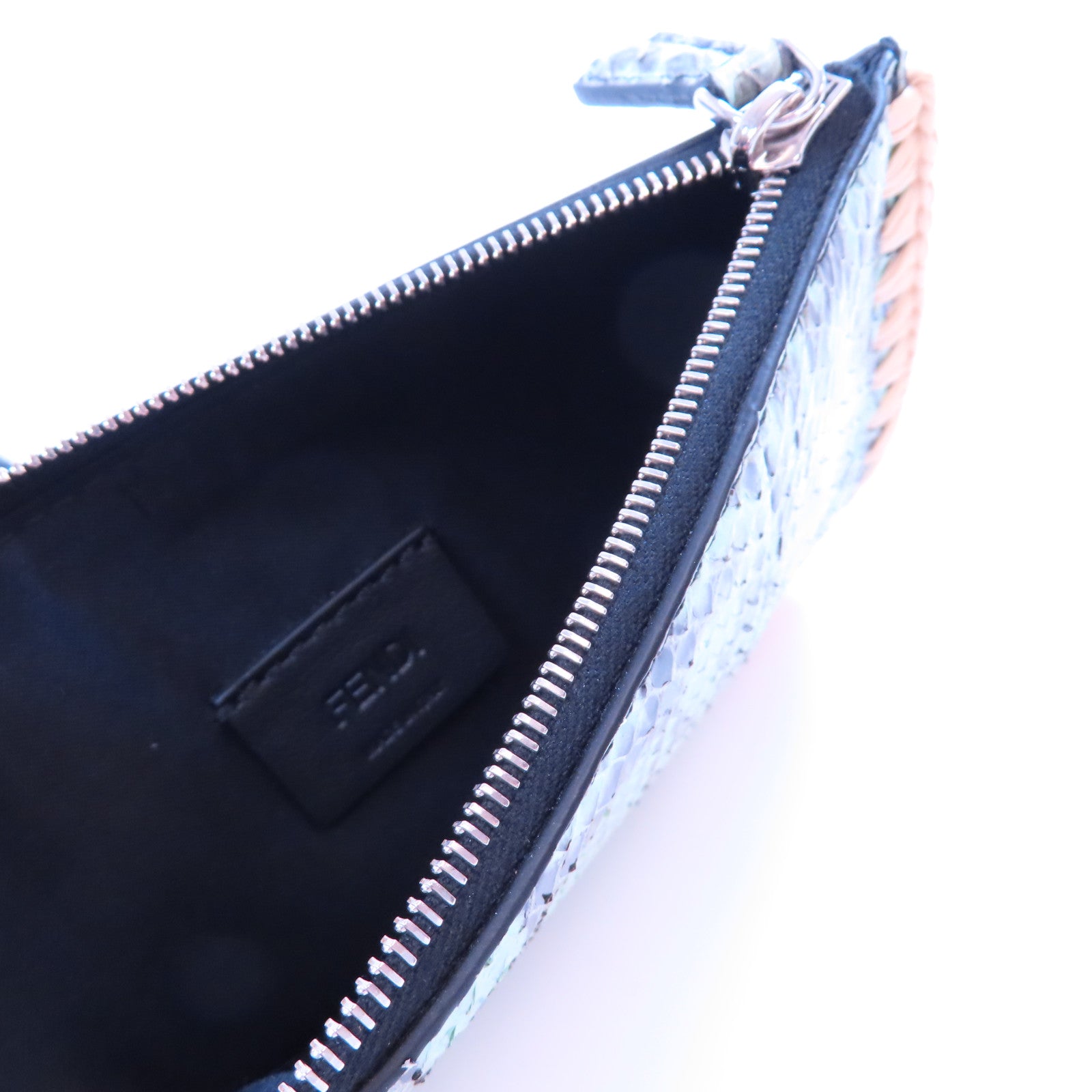 FENDI 牛皮皮革/蛇皮皮革Clutch金扣手拿包黑色