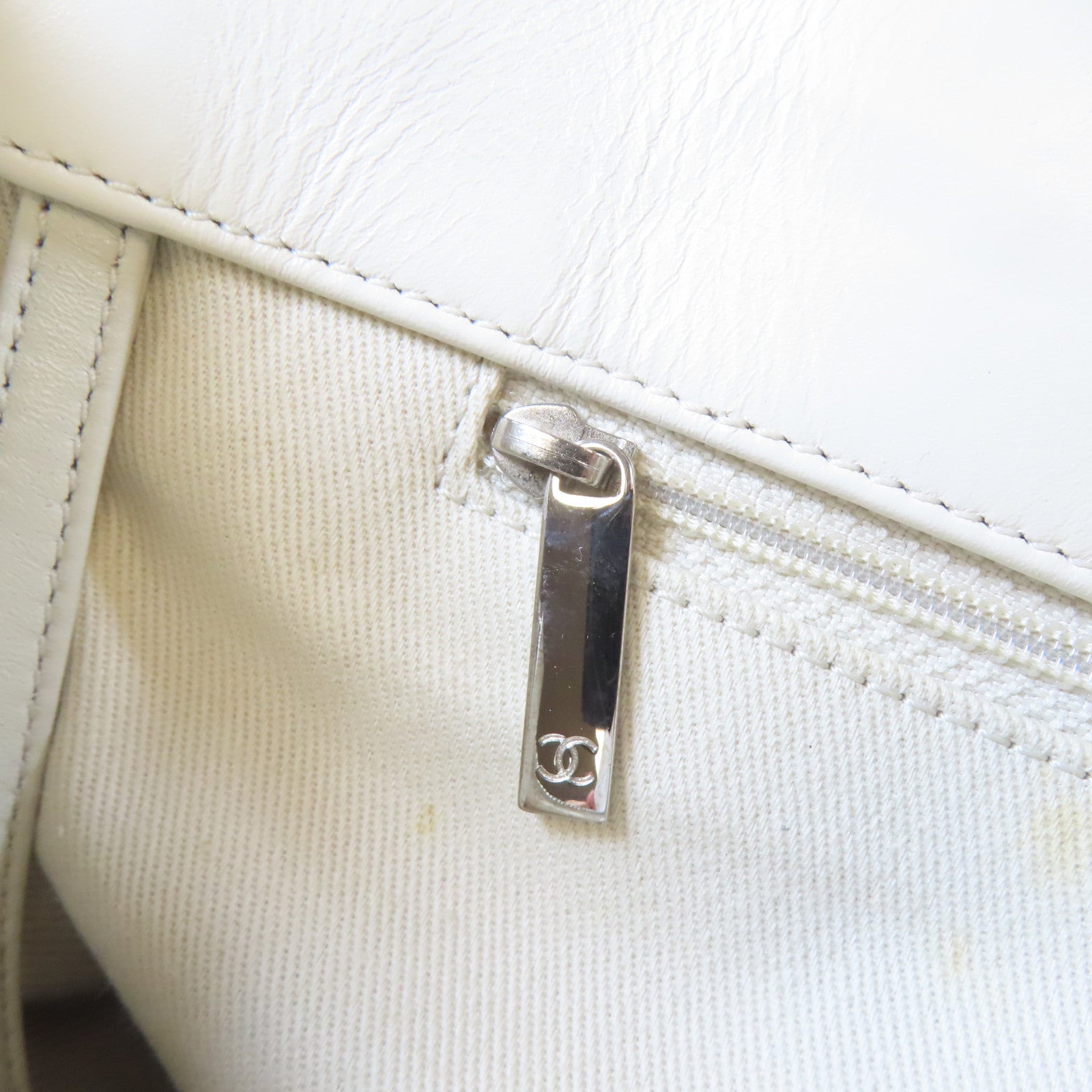 CHANEL 牛皮皮革Chain Shoulder Bag銀扣手挽肩背兩用袋白色