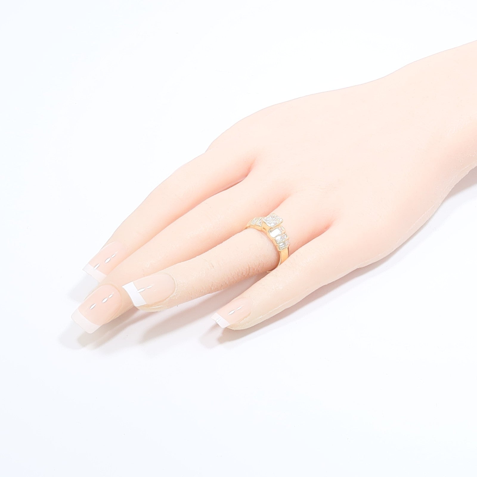 JEWELRY 18K黃金Diamond Ring鑽石戒指