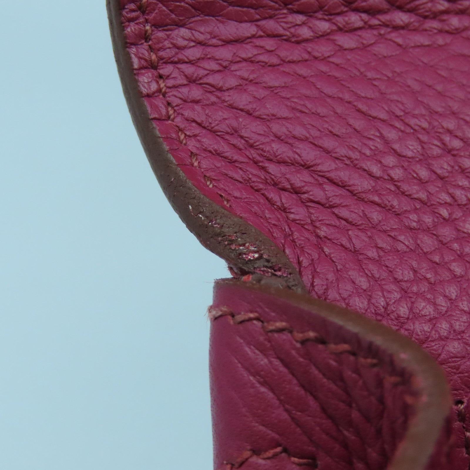 HERMES Clemence皮革Kelly 28金扣手挽袋Rubis红色
