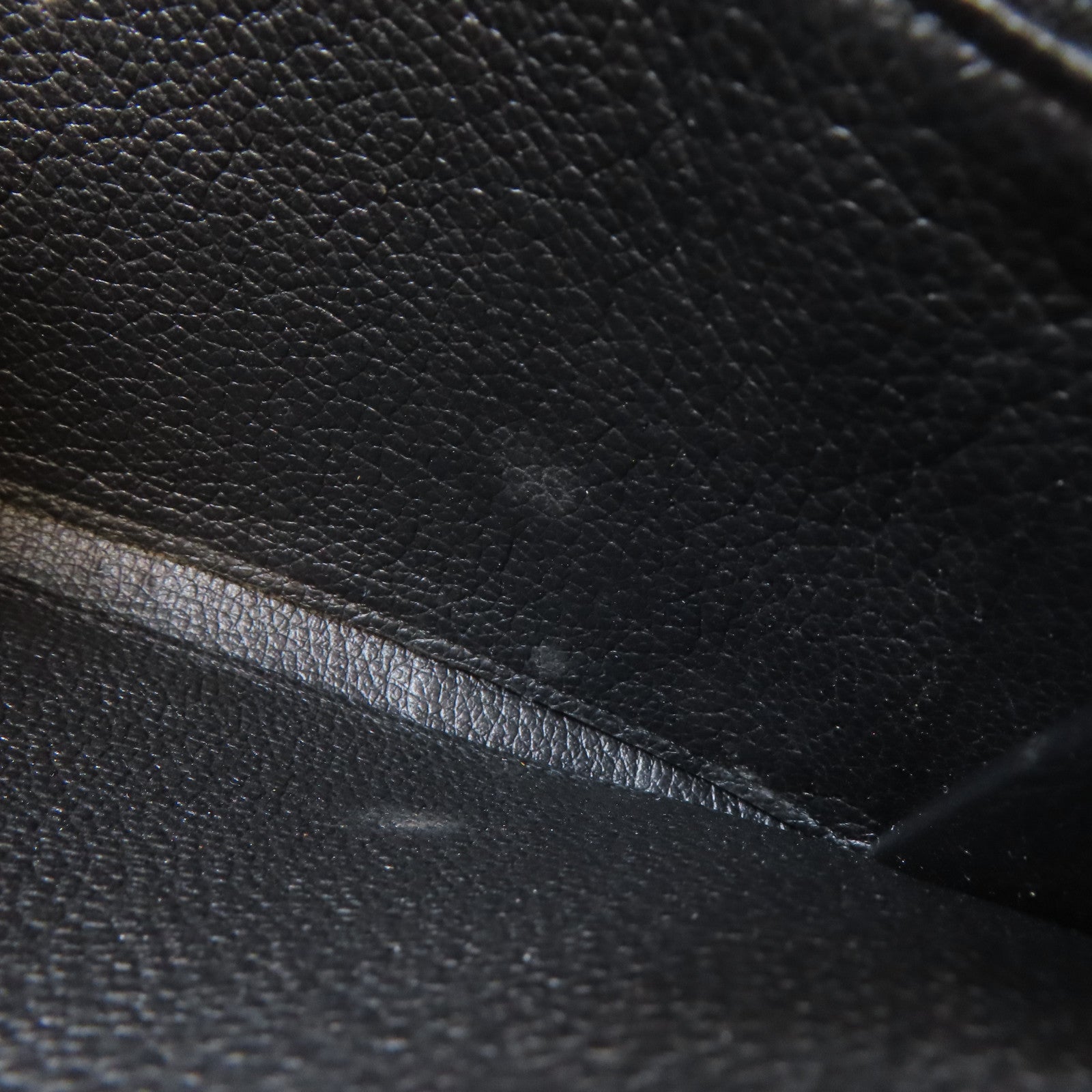 LOUIS VUITTON Monogram Empreinte Long Round Wallet金扣長錢包黑色