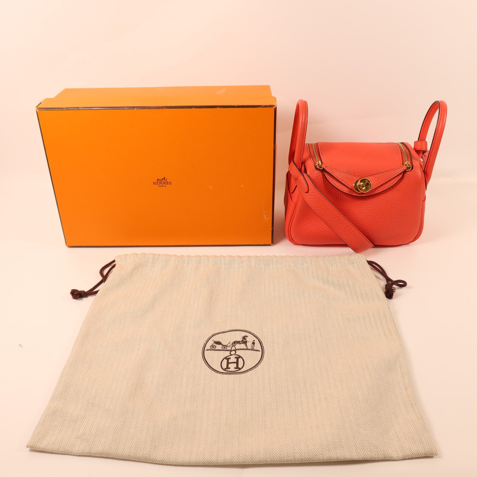 HERMES Clemence皮革Mini Lindy金扣肩背袋Rose Texas