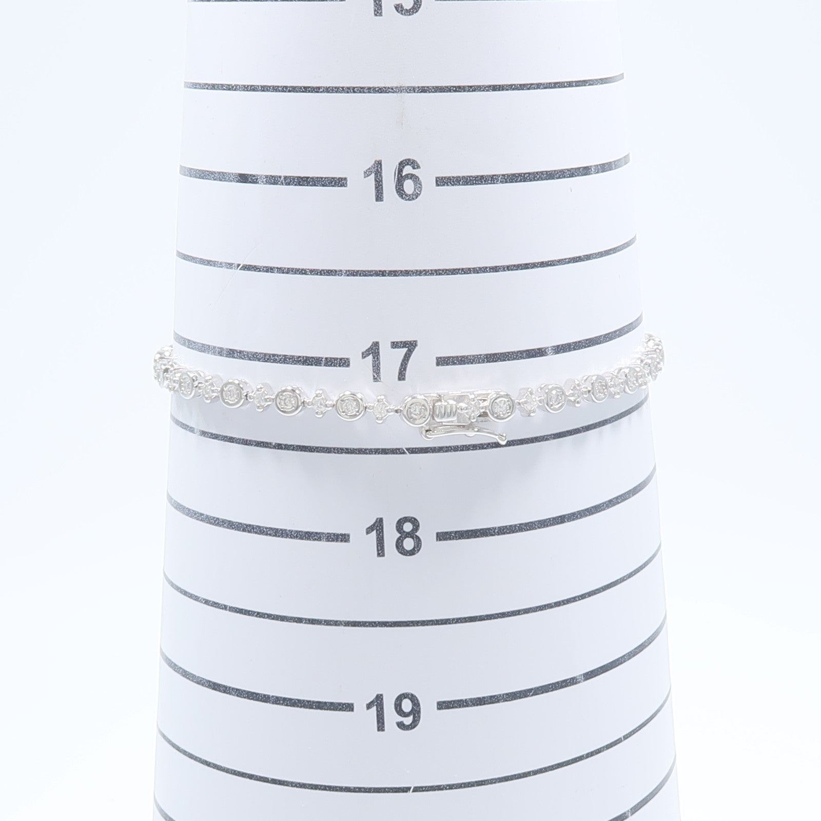 JEWELRY 18K白金Diamond Bracelet鑽石手鏈