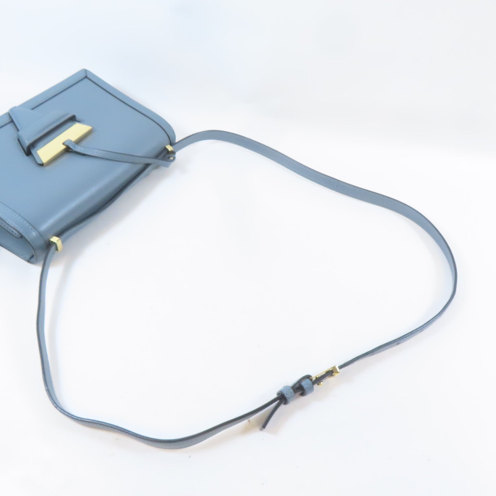 LOEWE 牛皮皮革Barcelona金扣肩背袋藍色