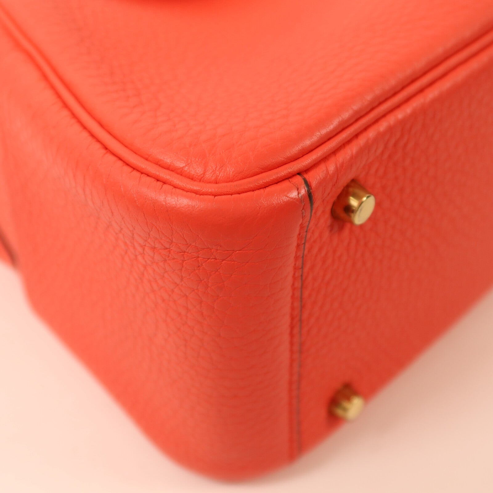 HERMES Clemence皮革Mini Lindy金扣肩背袋Rose Texas