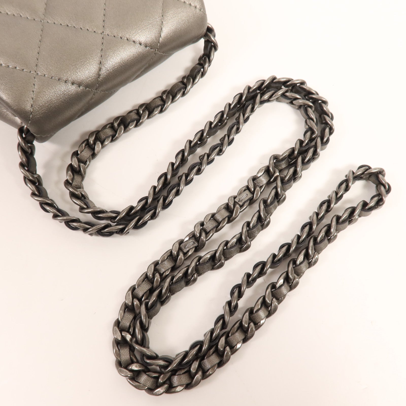 CHANEL 牛皮皮革Chain Shoulder銀扣鏈帶肩背袋