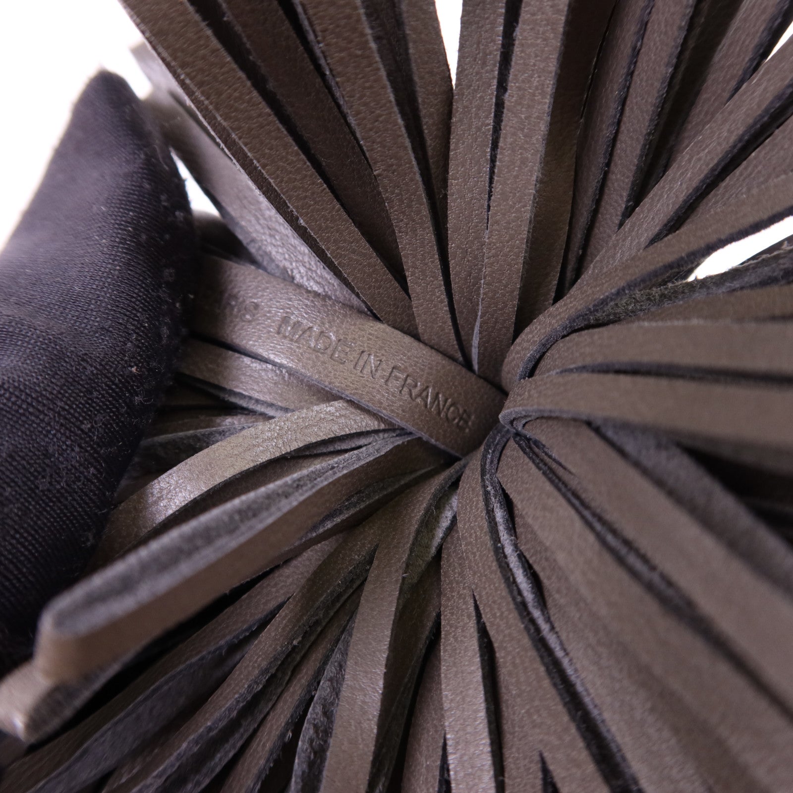 HERMES Milo皮革Carmen銀扣鎖匙扣