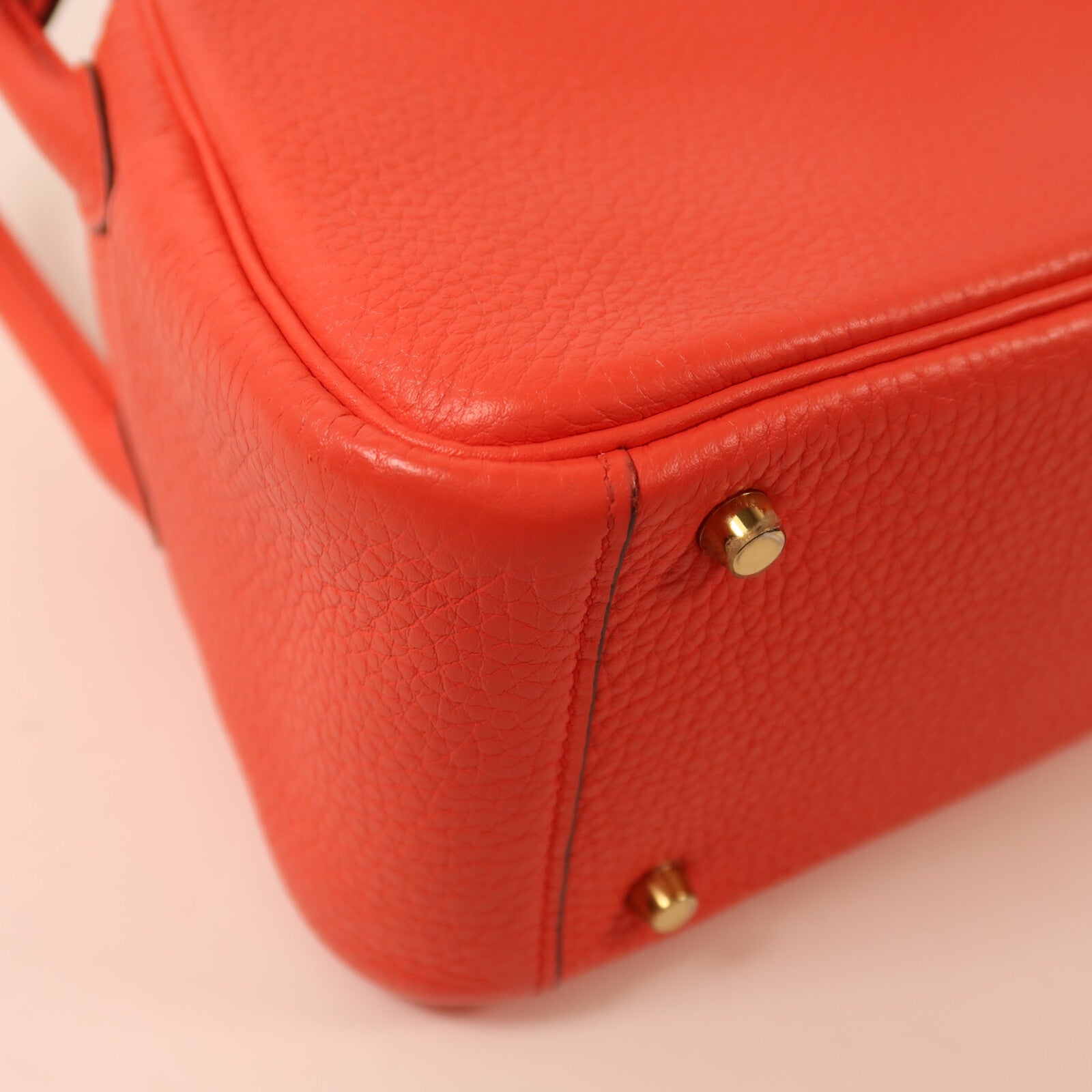 HERMES Clemence皮革Mini Lindy金扣肩背袋Rose Texas