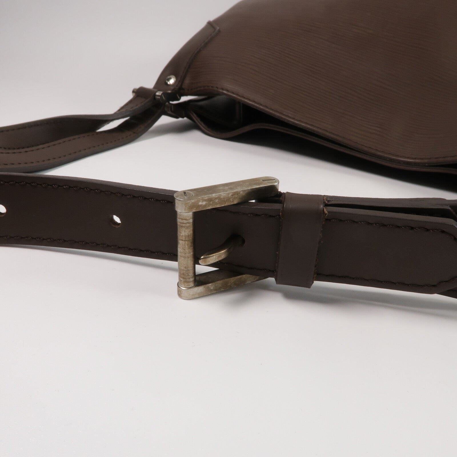 LOUIS VUITTON Epi Mandard MM肩背袋