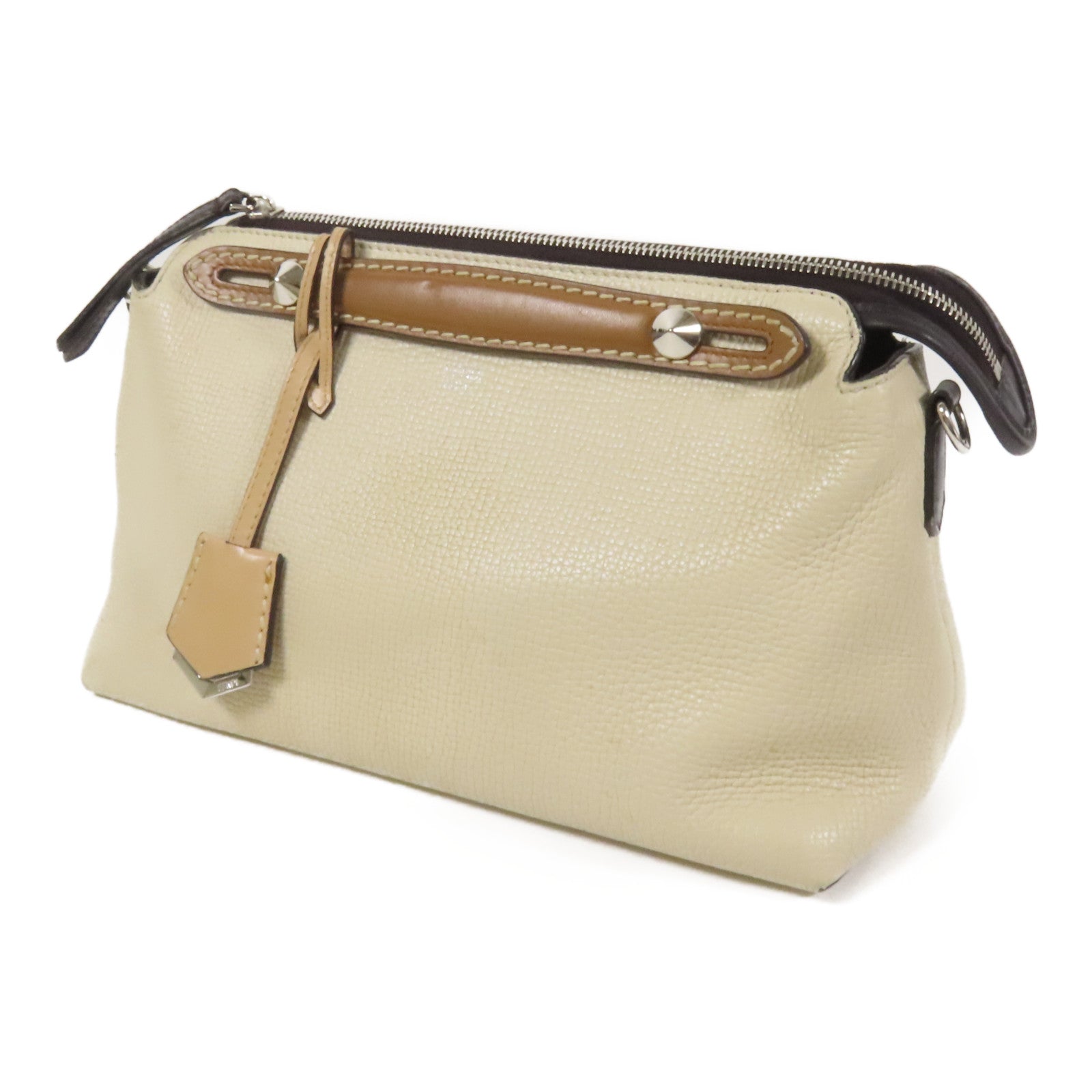 FENDI 牛皮皮革By The Way銀扣肩背袋