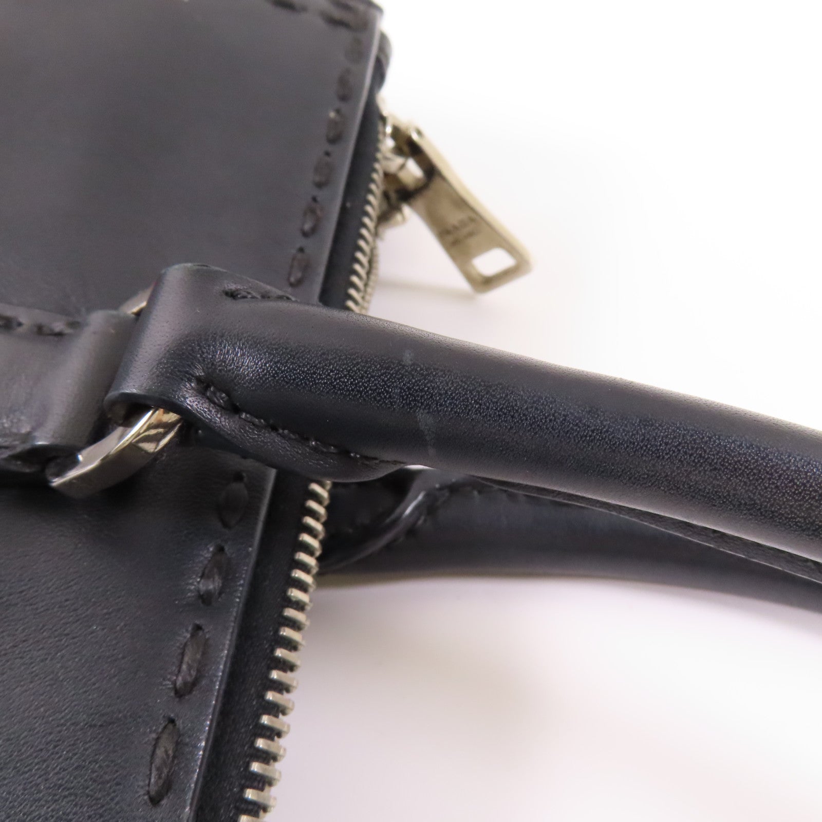 PRADA 牛皮皮革2 Way Shoulder Bag銀扣手挽肩背兩用袋