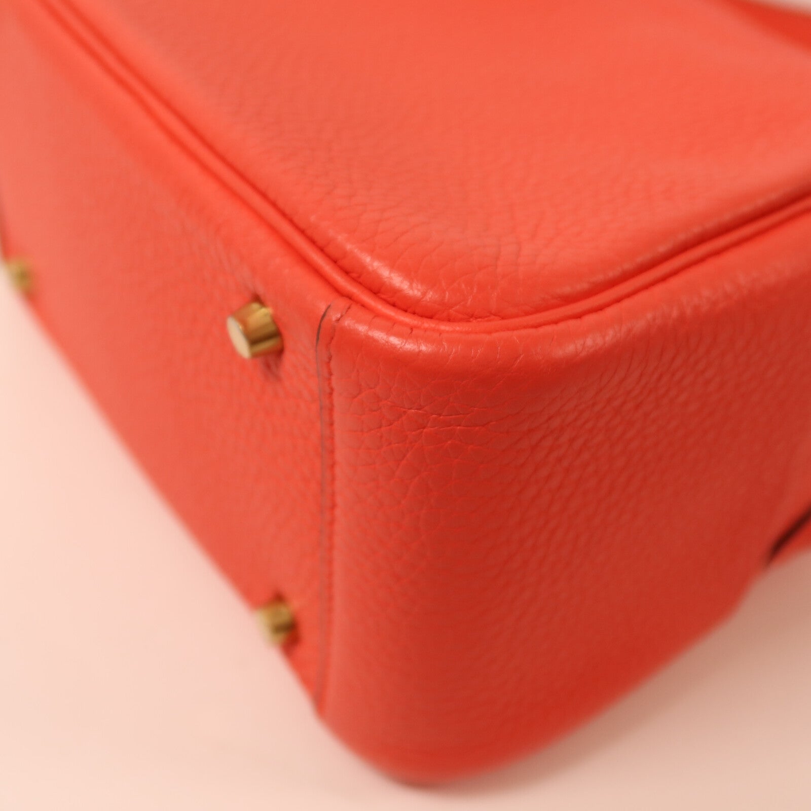 HERMES Clemence皮革Mini Lindy金扣肩背袋Rose Texas