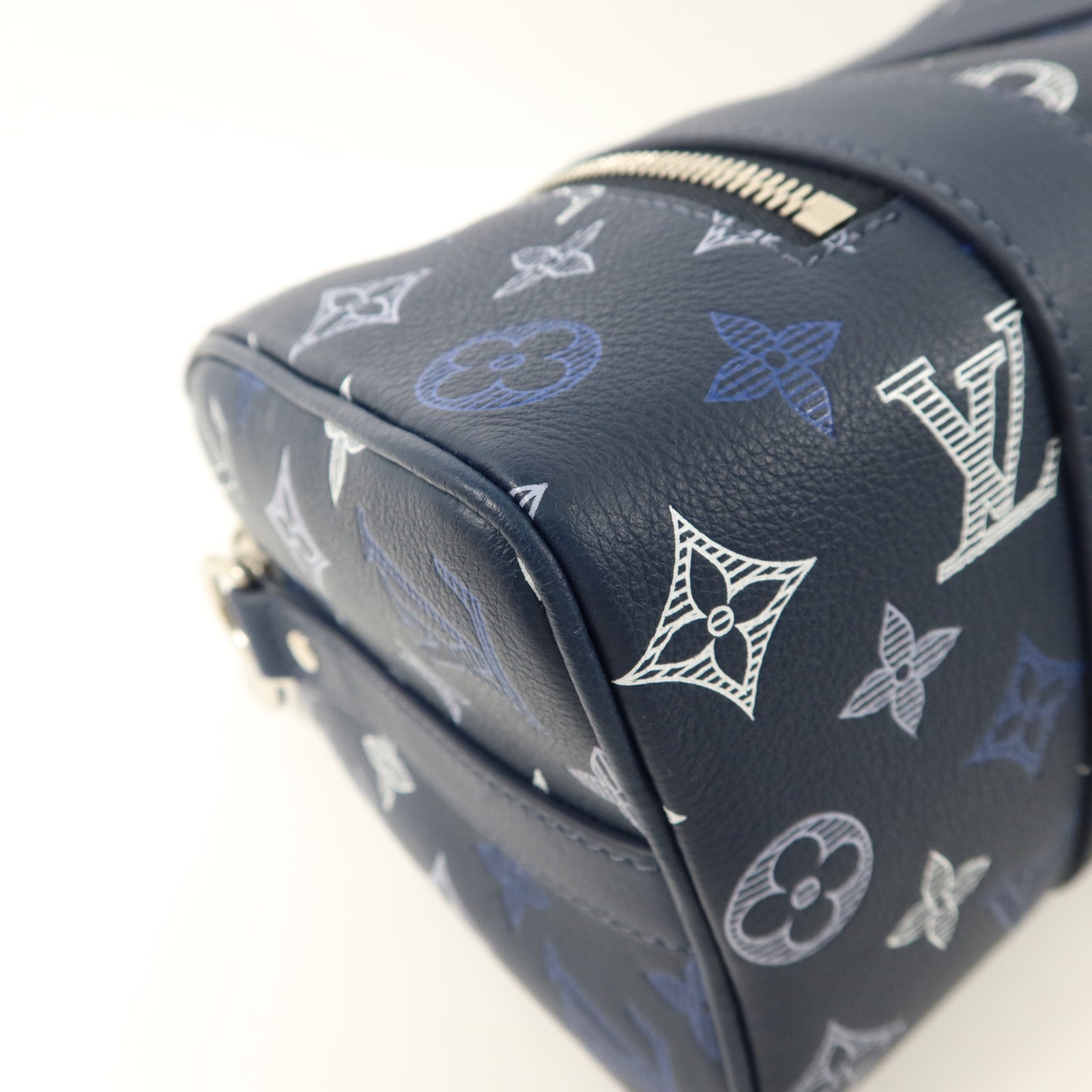 LOUIS VUITTON Monogram Shadow City Keepall肩背袋