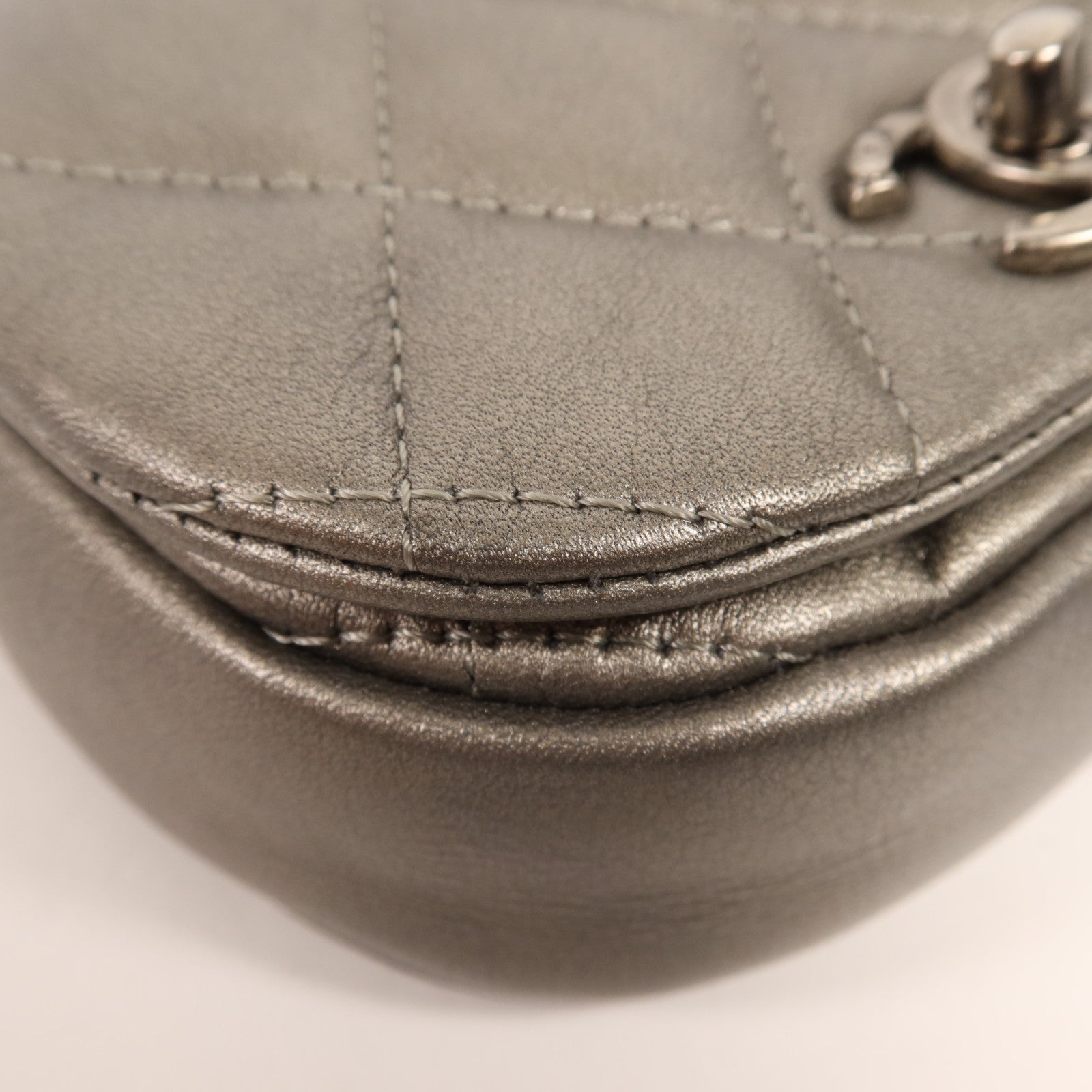 CHANEL 牛皮皮革Chain Shoulder銀扣鏈帶肩背袋