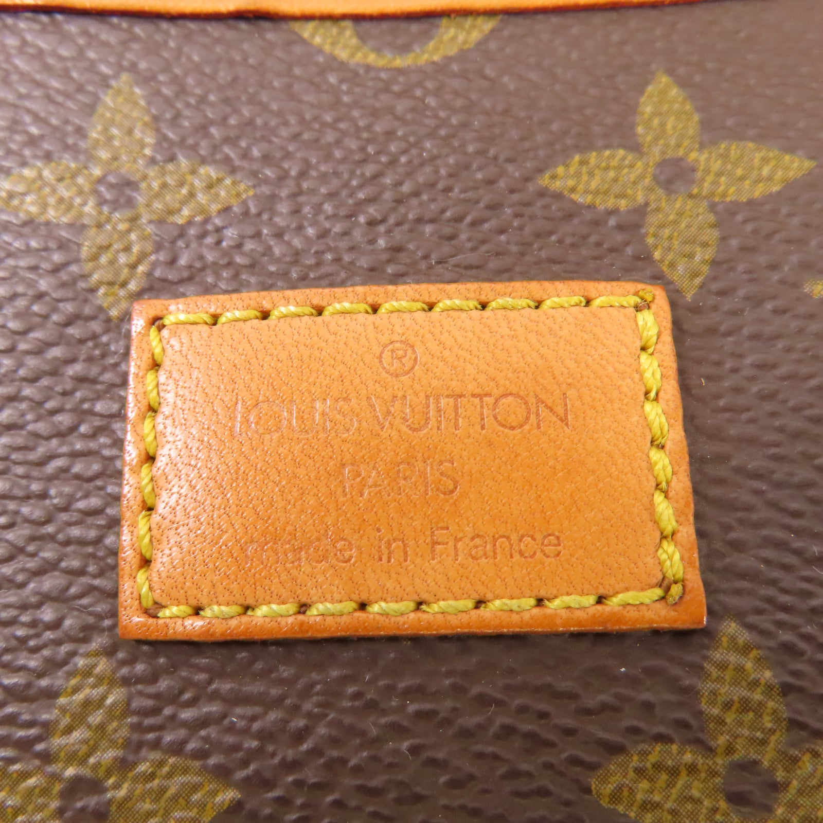 LOUIS VUITTON LV GHW Saumur 35 Crossbody Shoulder Bag M42254 Monogram Brown