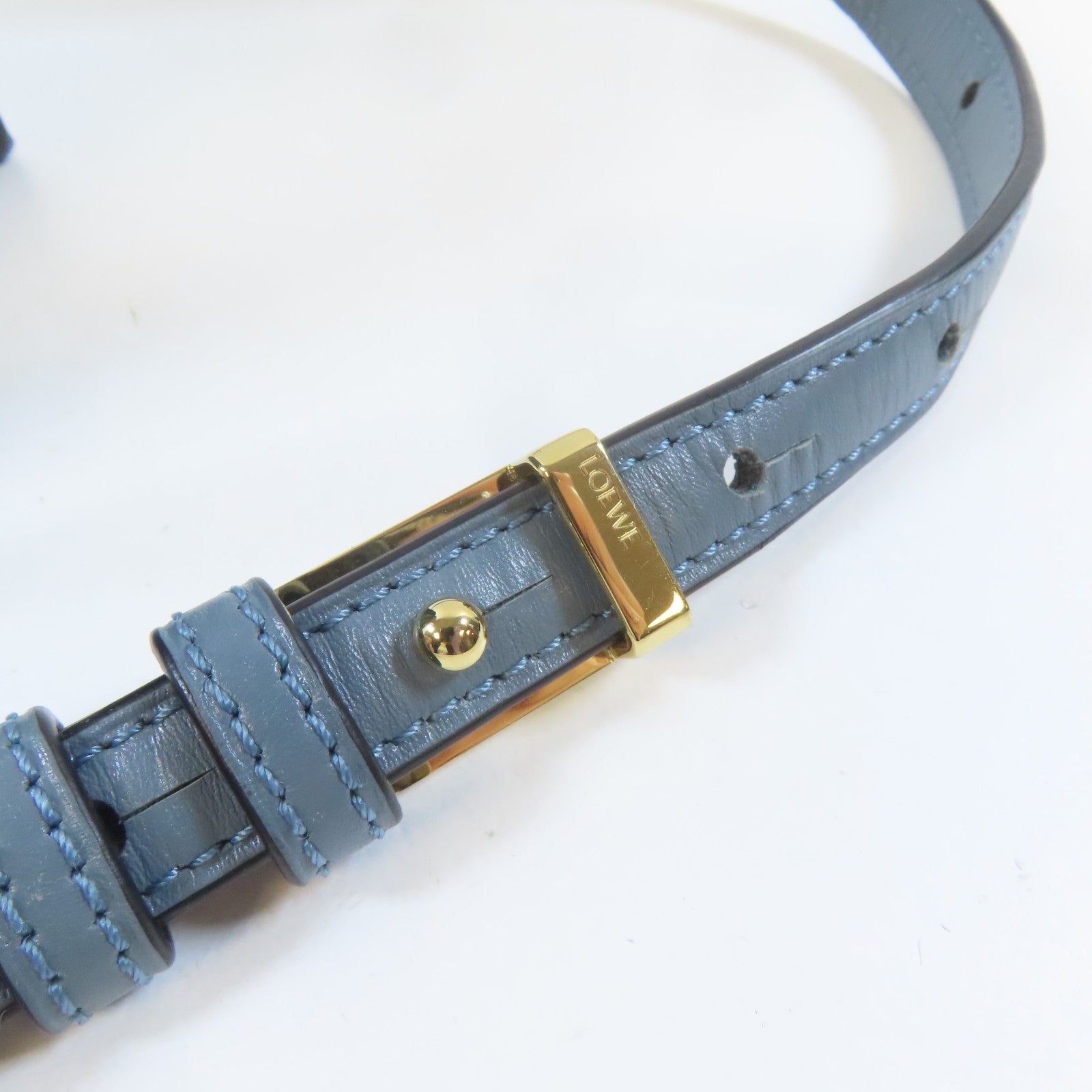 LOEWE 牛皮皮革Barcelona金扣肩背袋藍色