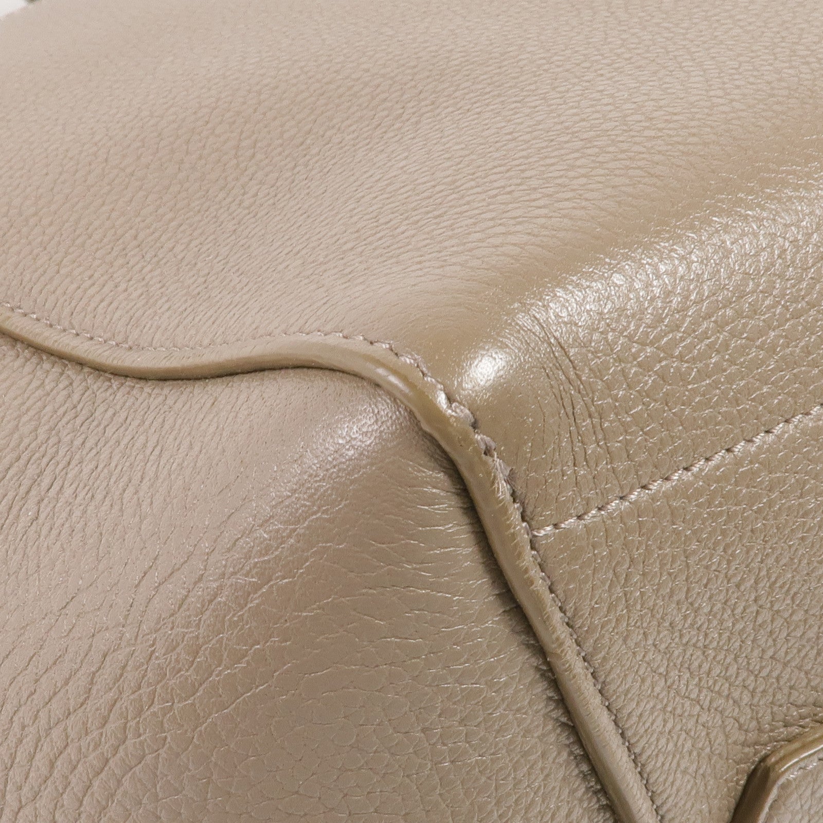 CELINE 牛皮皮革Sangle Bucket金扣肩背袋