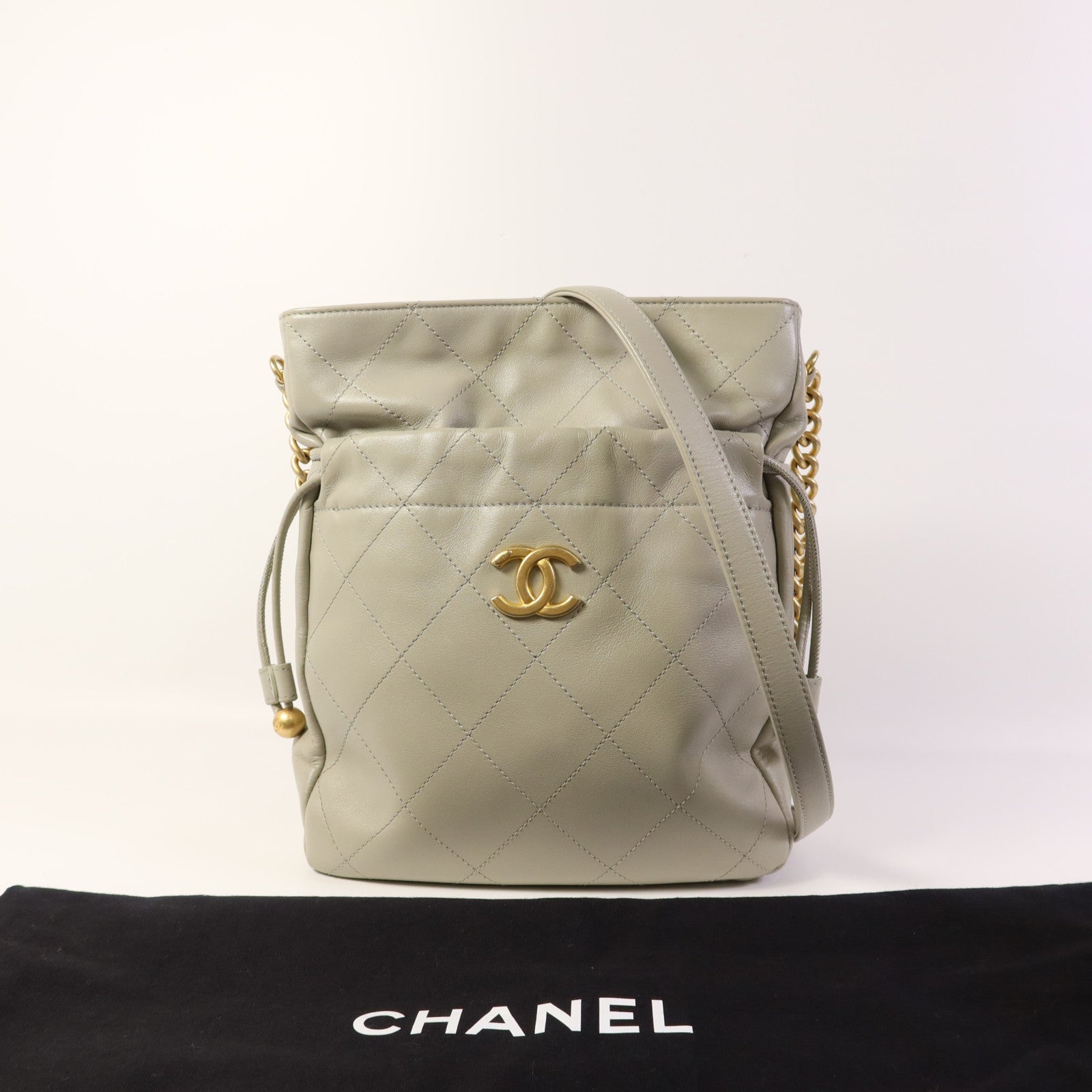 CHANEL 牛皮皮革Shoulder Bag金扣肩背袋