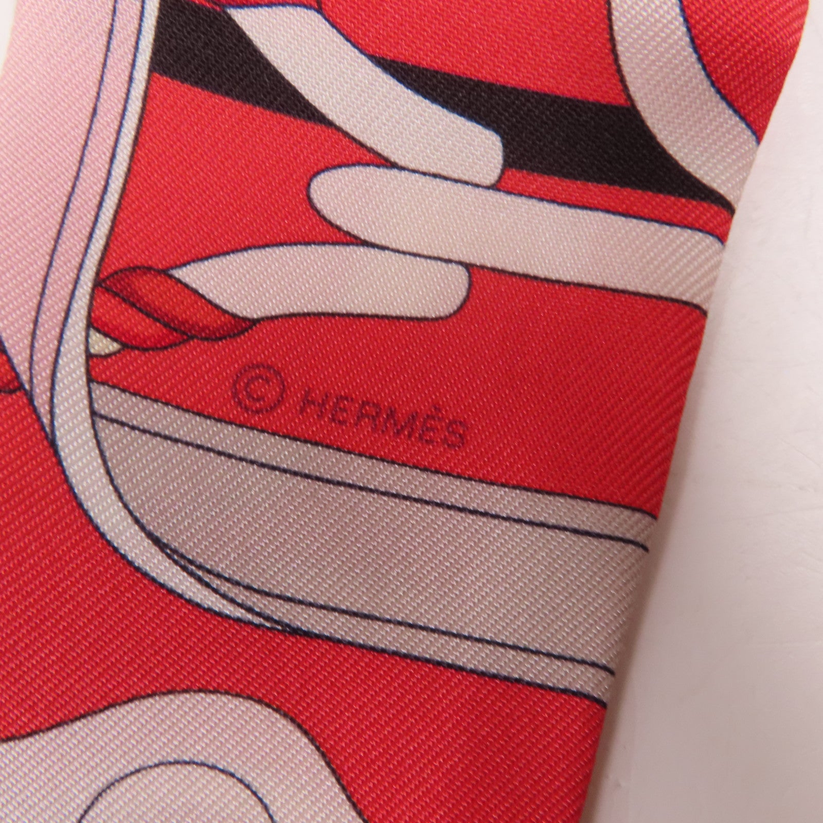 HERMES 絲質Twilly絲巾