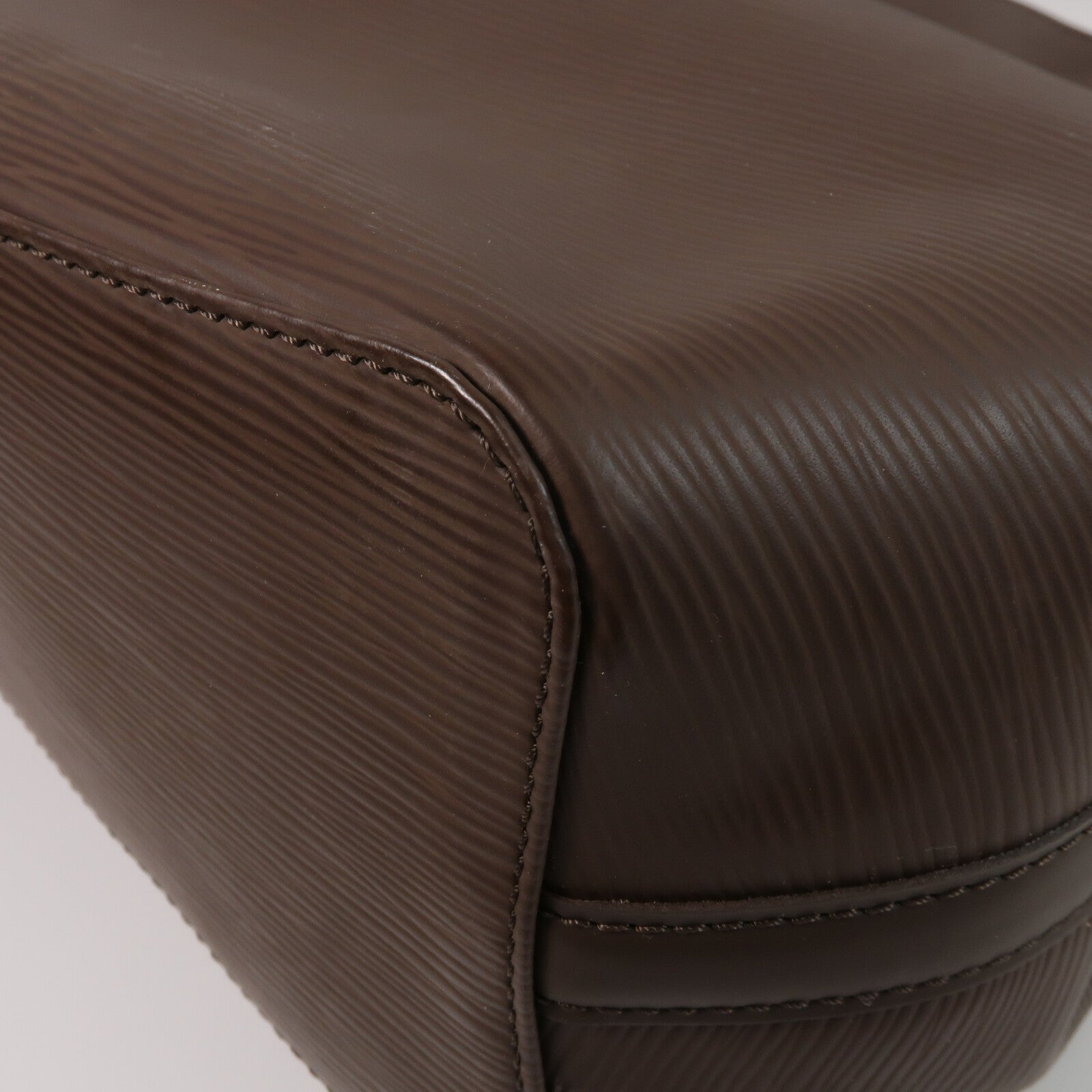 LOUIS VUITTON Epi Mandard MM肩背袋