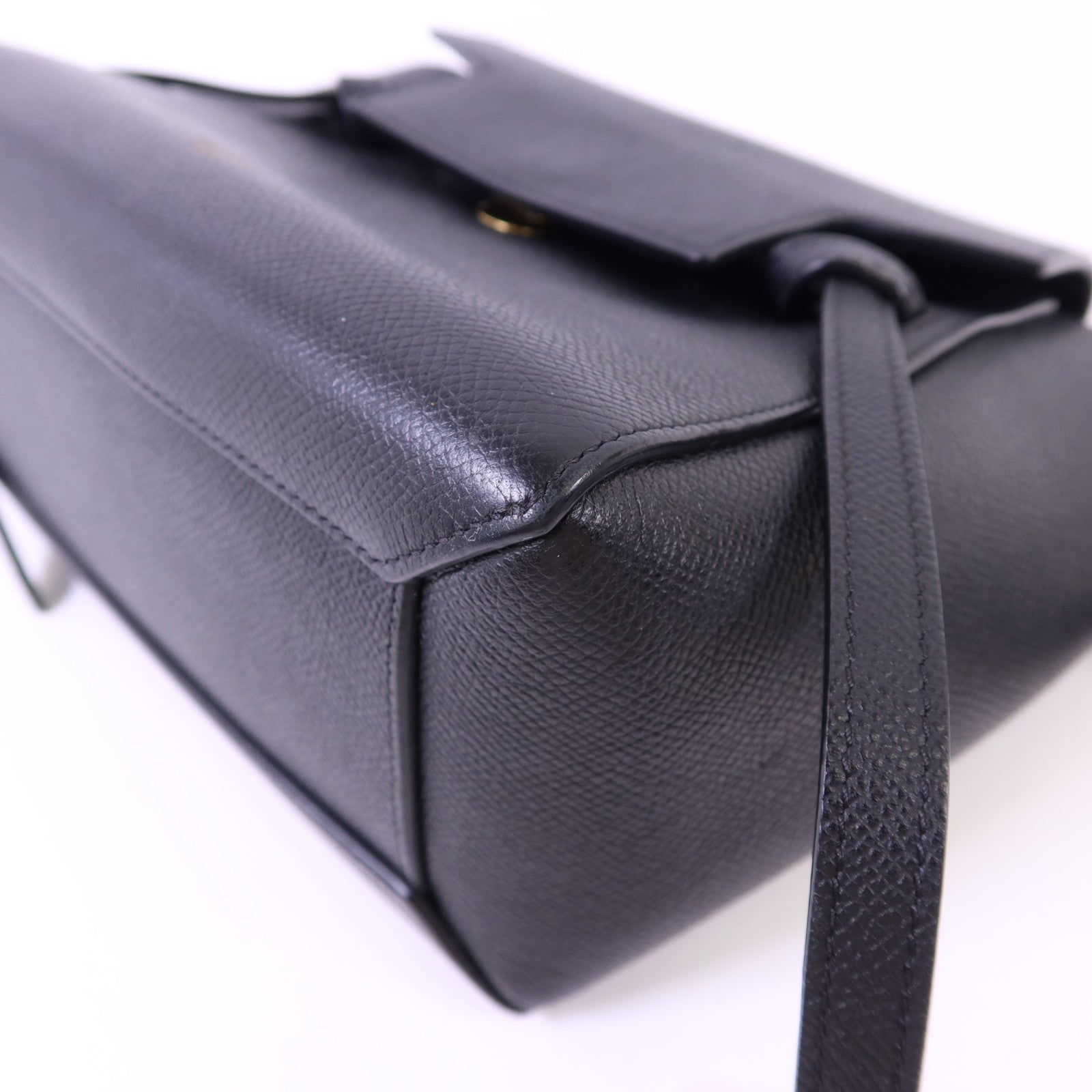 CELINE 牛皮皮革Nano Belt Bag金扣手挽肩背兩用袋