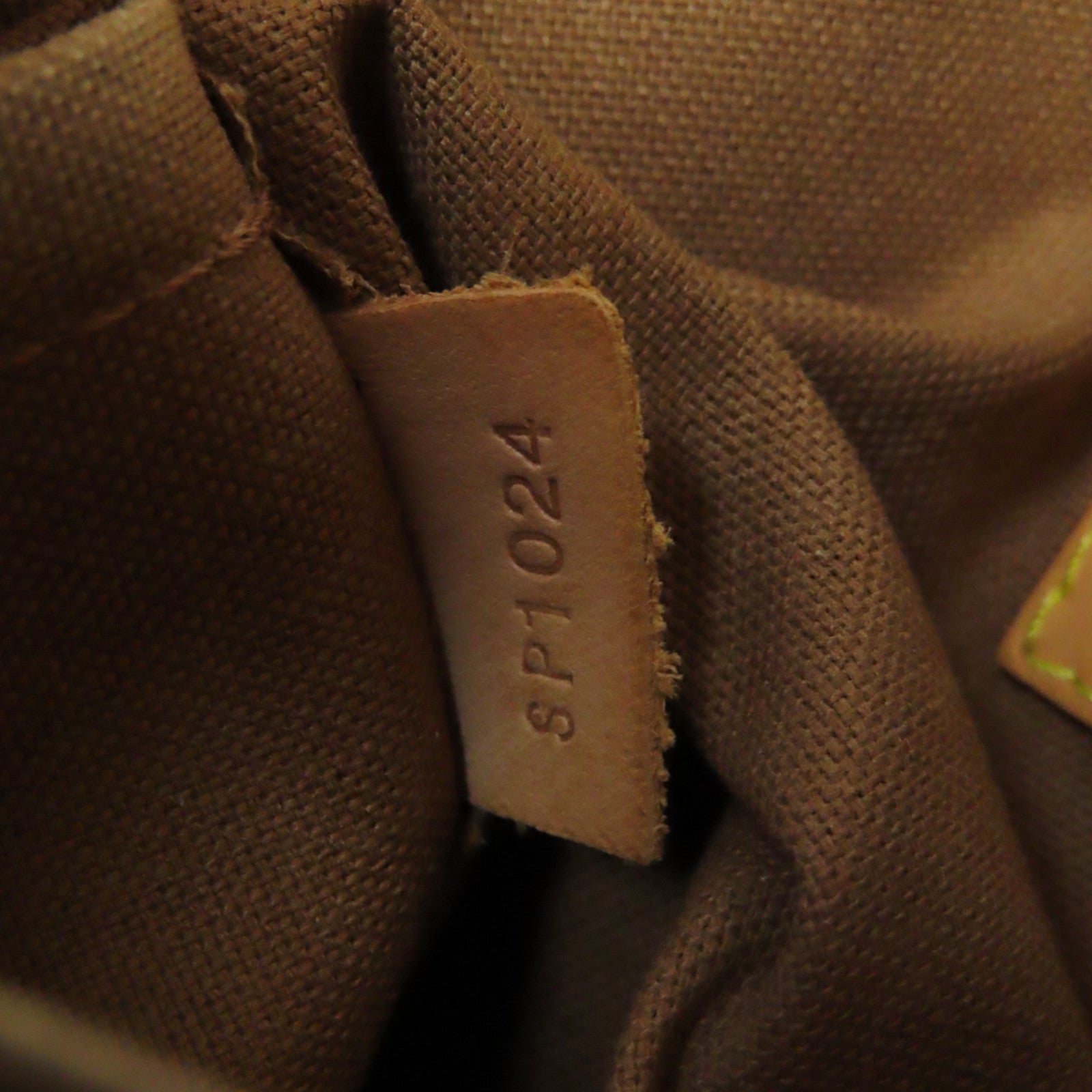 LOUIS VUITTON 【激減優惠】Monogram Batignolles金扣手挽袋啡色