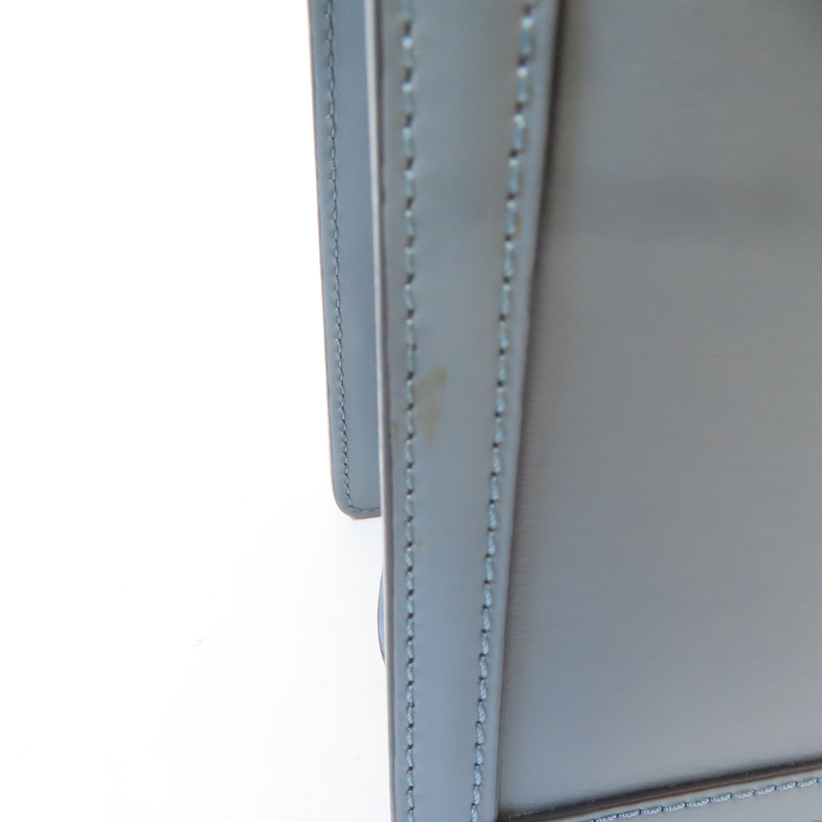 LOEWE 牛皮皮革Barcelona金扣肩背袋藍色