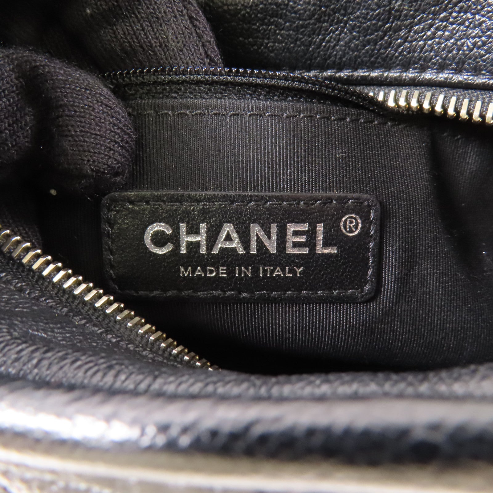 CHANEL 牛皮皮革Gabrielle Small鏈帶肩背袋