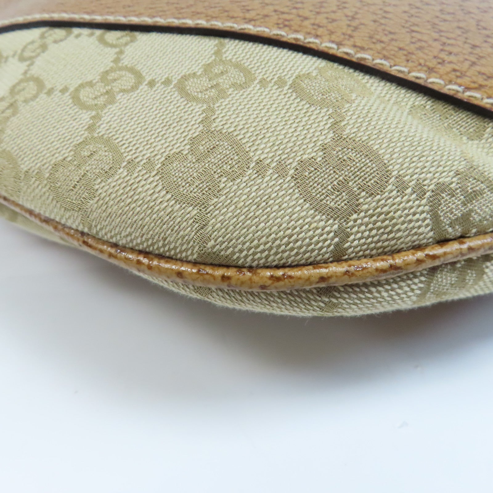 GUCCI 帆布Shoulder Bag銀扣肩背袋米色/啡色