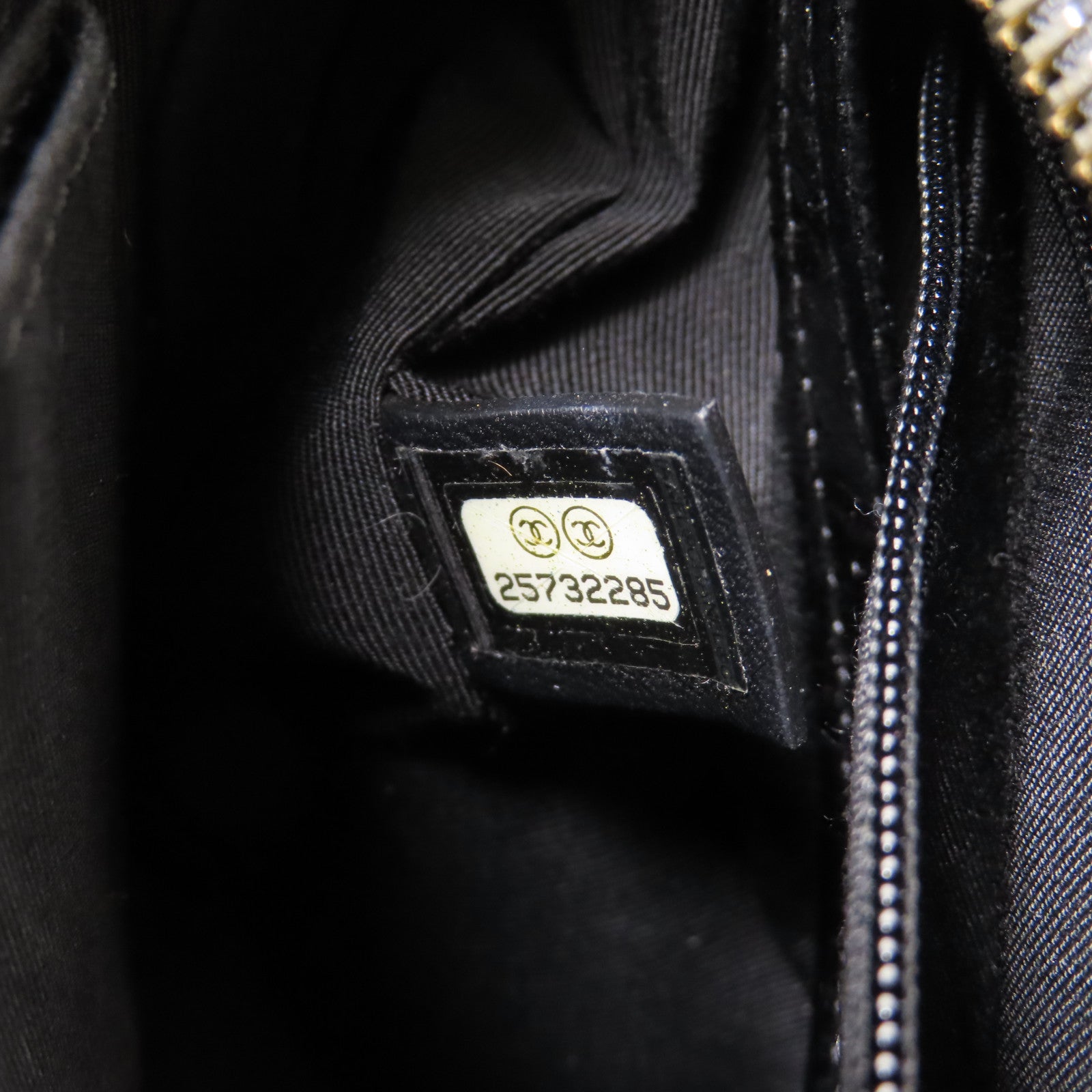 CHANEL 牛皮皮革Gabrielle Small鏈帶肩背袋